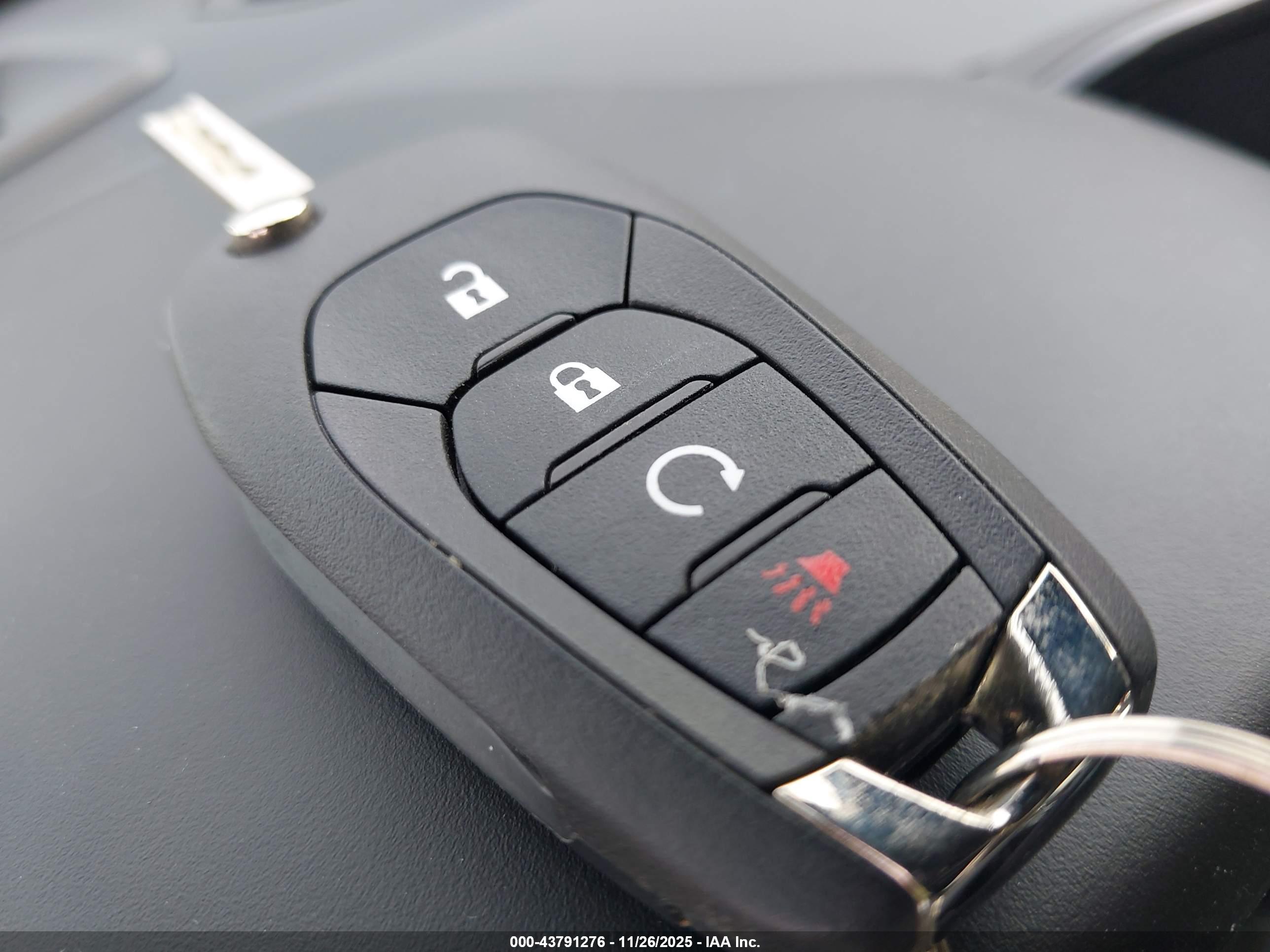 CHEVROLET TRAX image 11