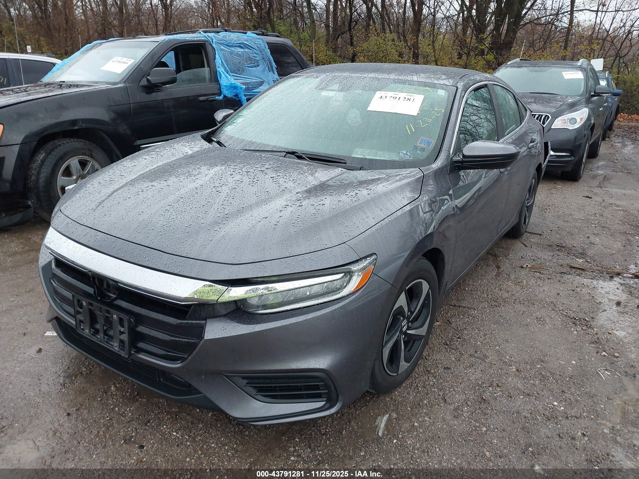 HONDA INSIGHT image 2