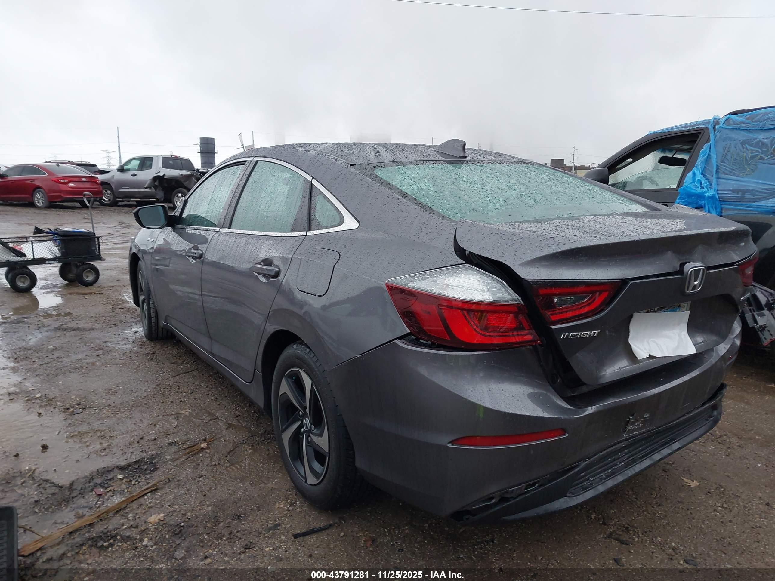 HONDA INSIGHT image 3