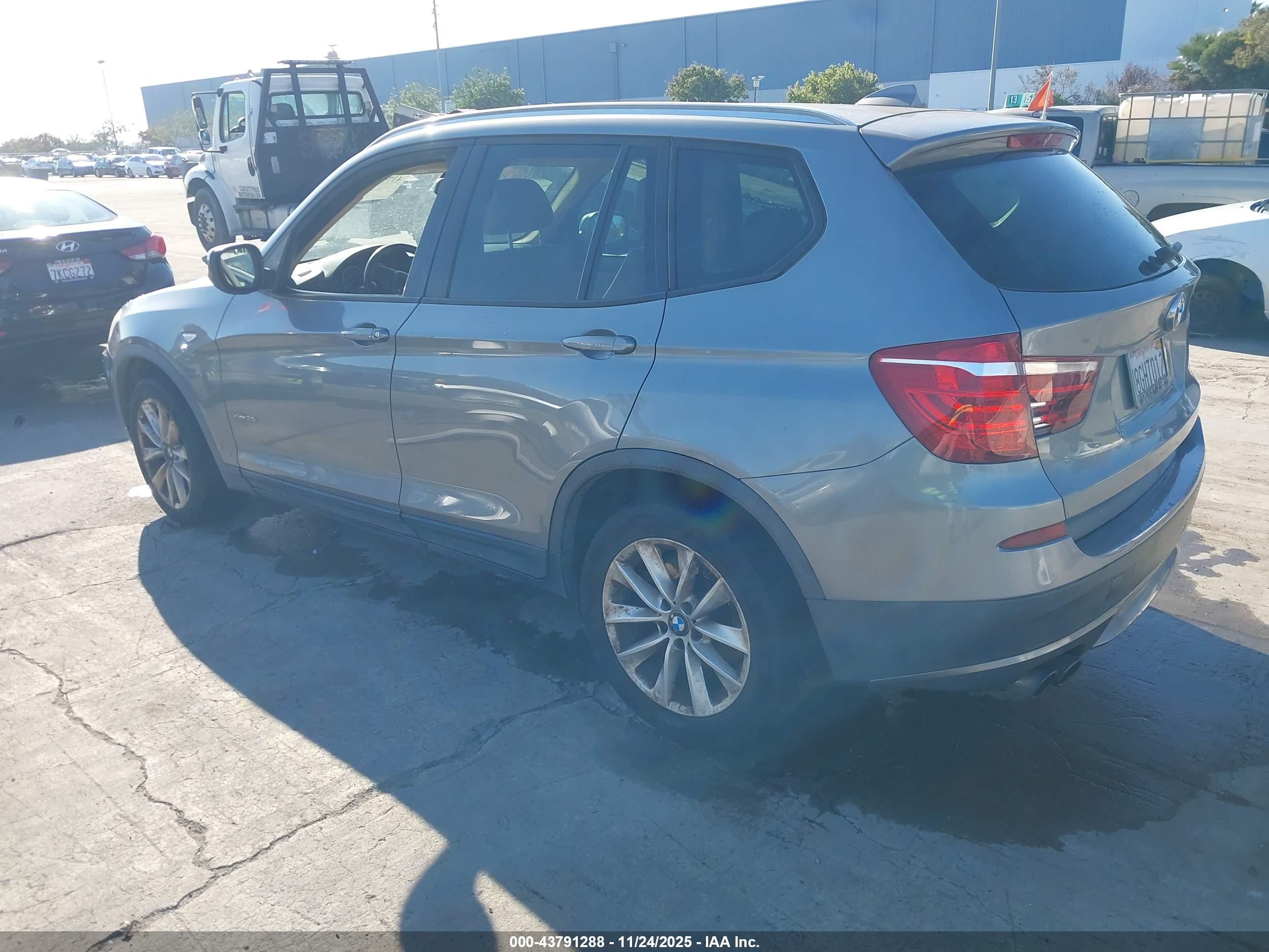 BMW X3 image 3