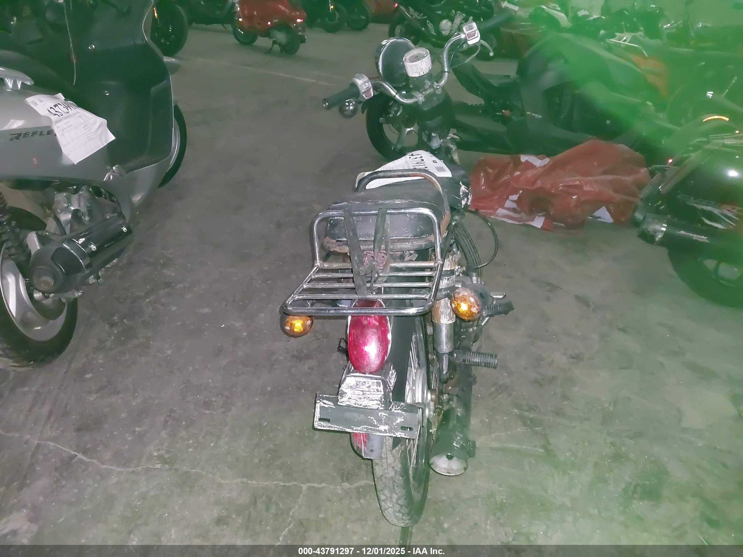 SYM SCOOTER image 6