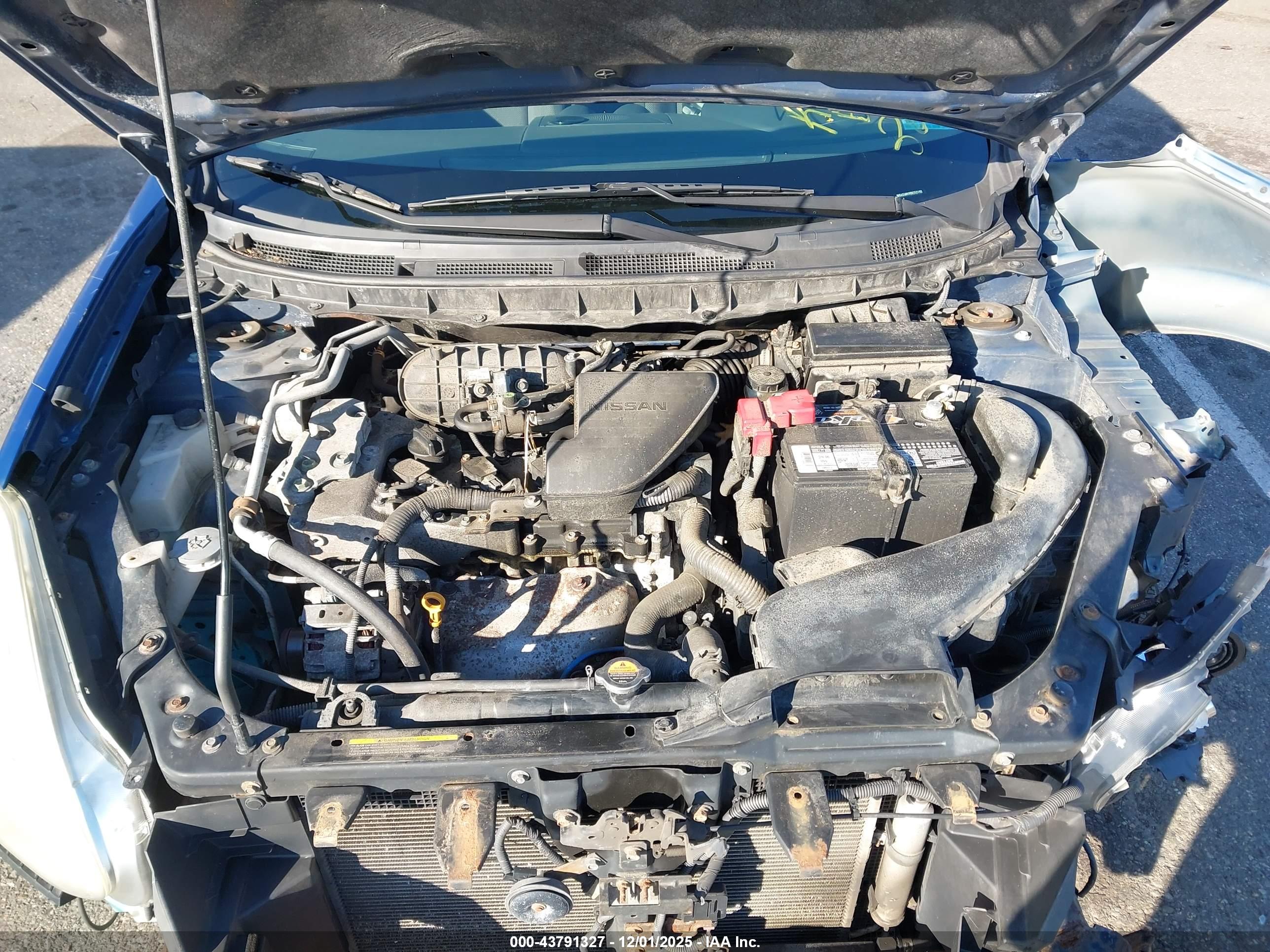 NISSAN ROGUE image 10