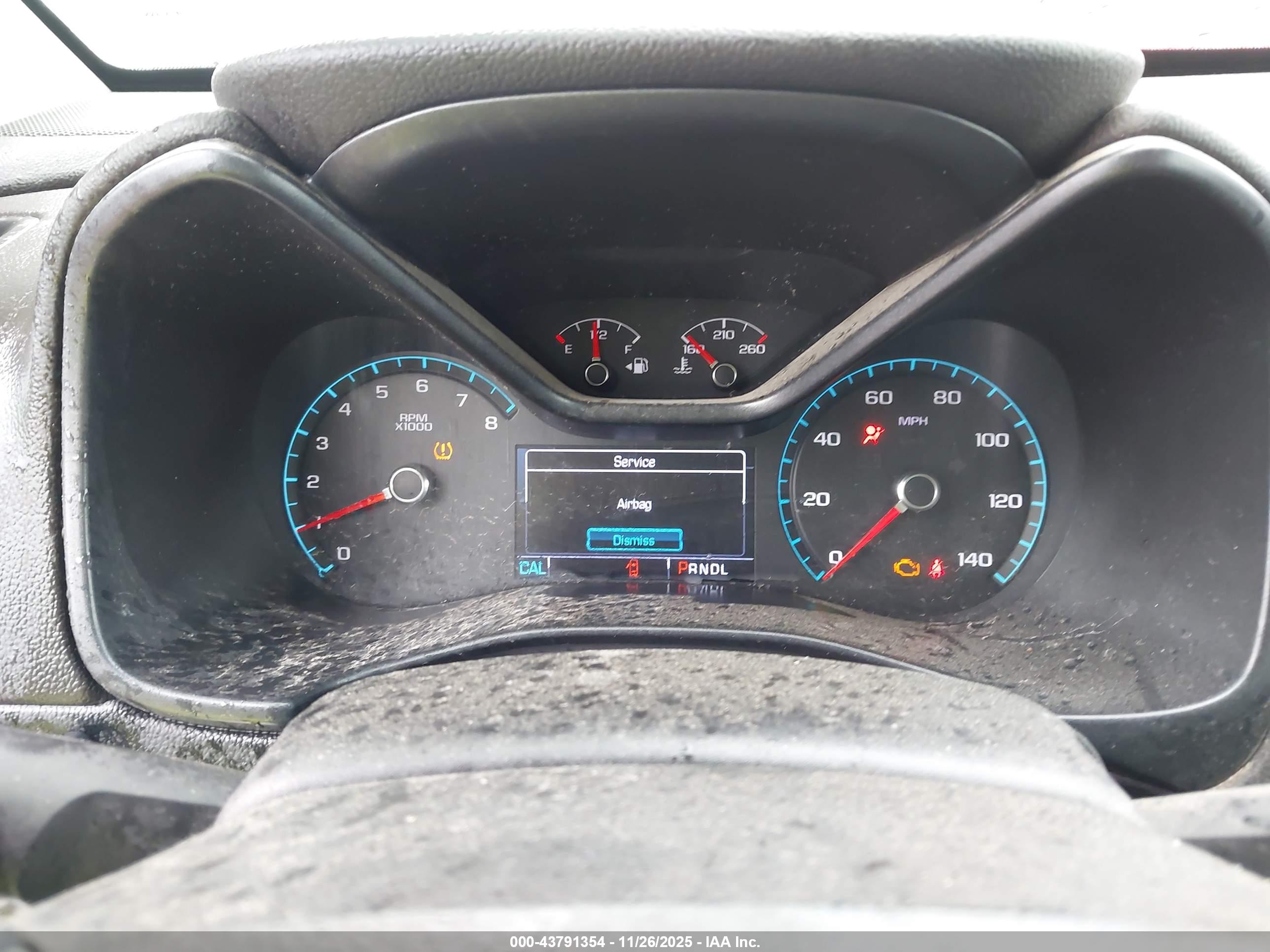 CHEVROLET COLORADO image 7