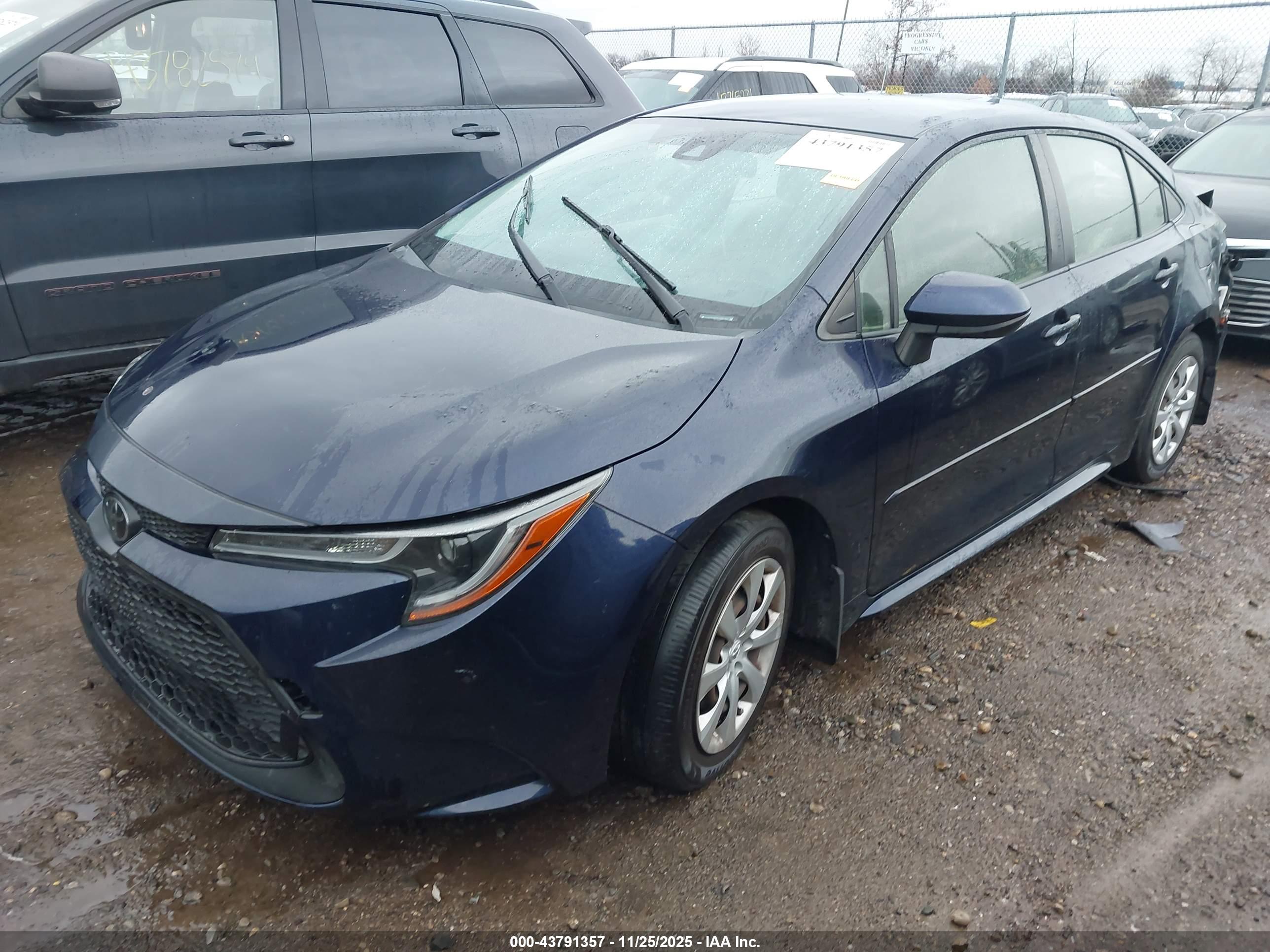 TOYOTA COROLLA image 2