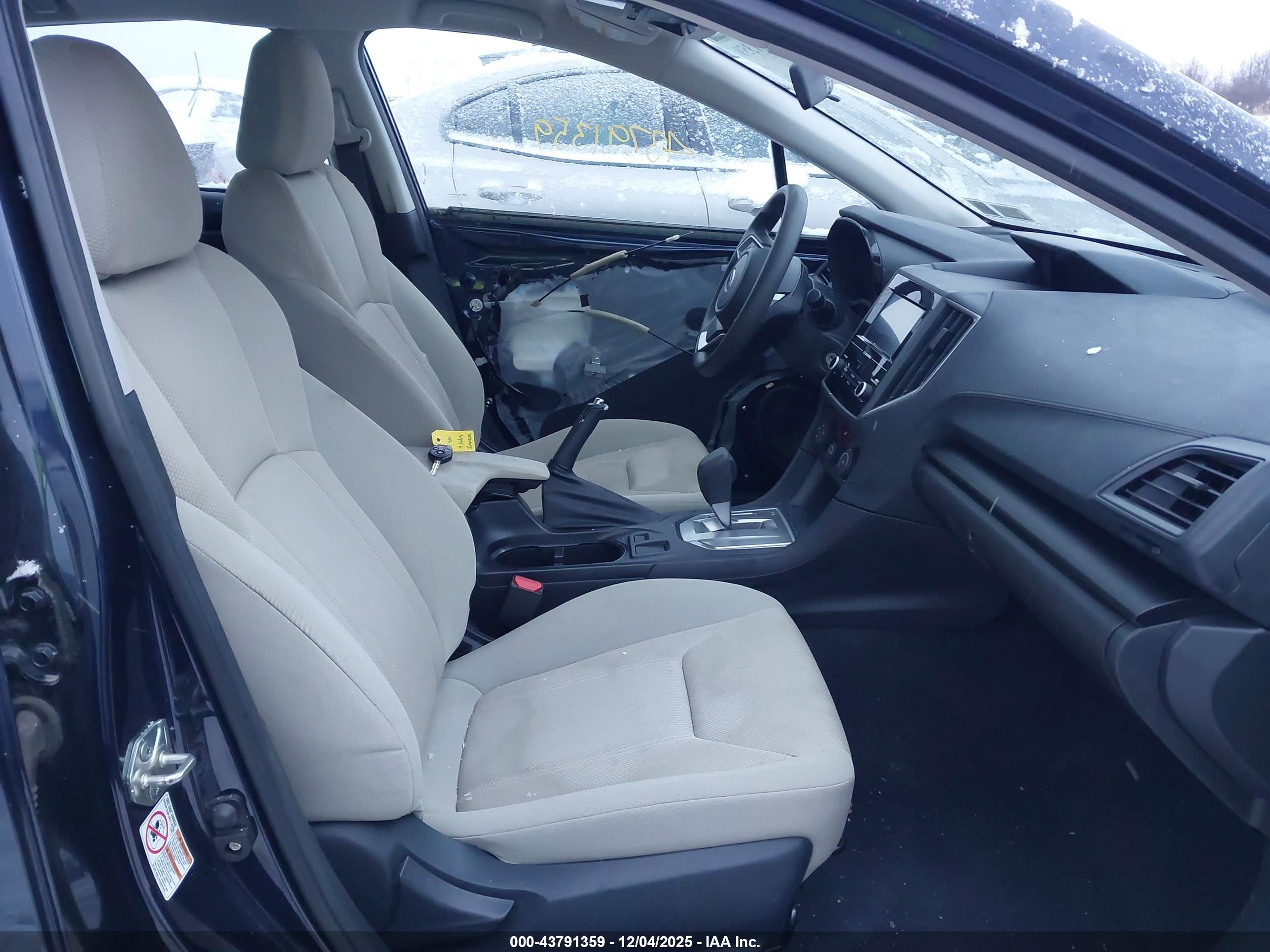 SUBARU IMPREZA image 5