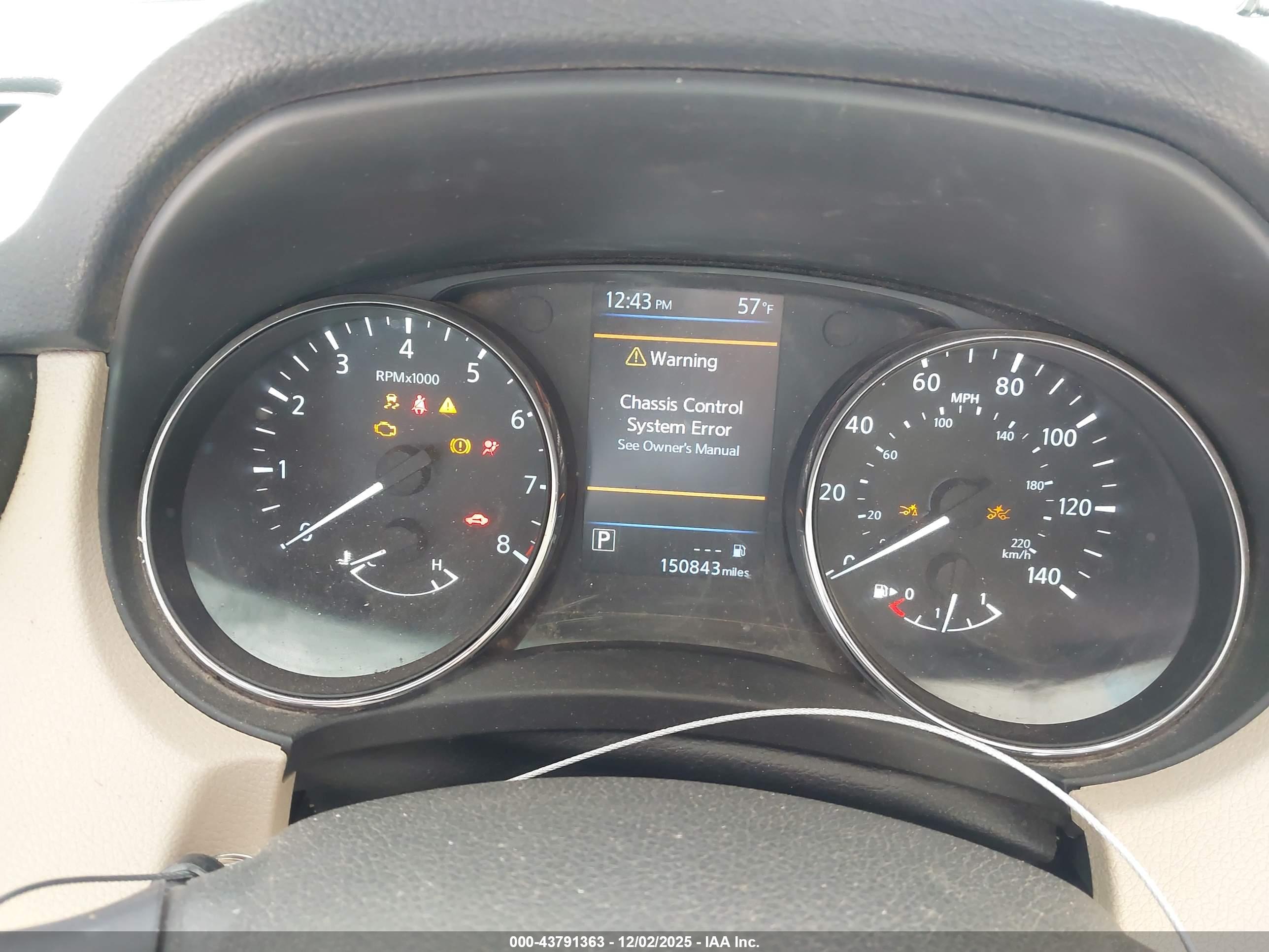 NISSAN ROGUE image 7