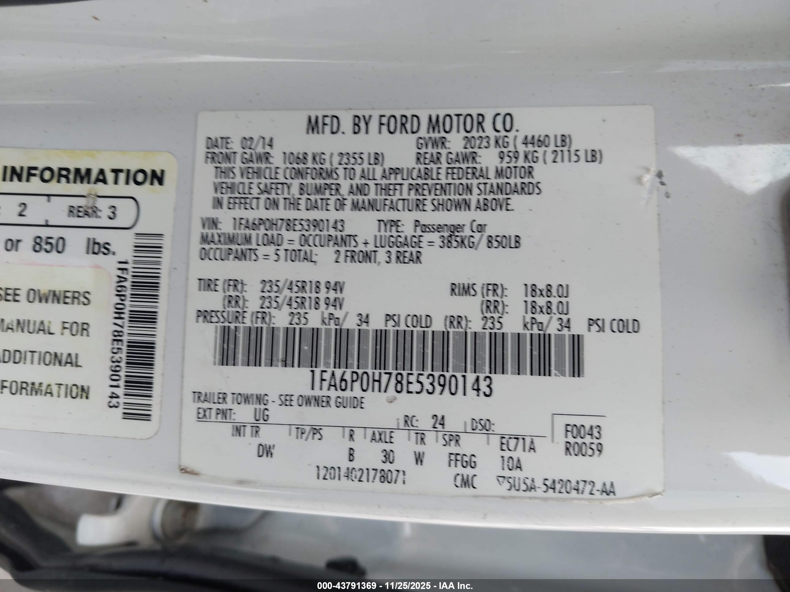 FORD FUSION image 9