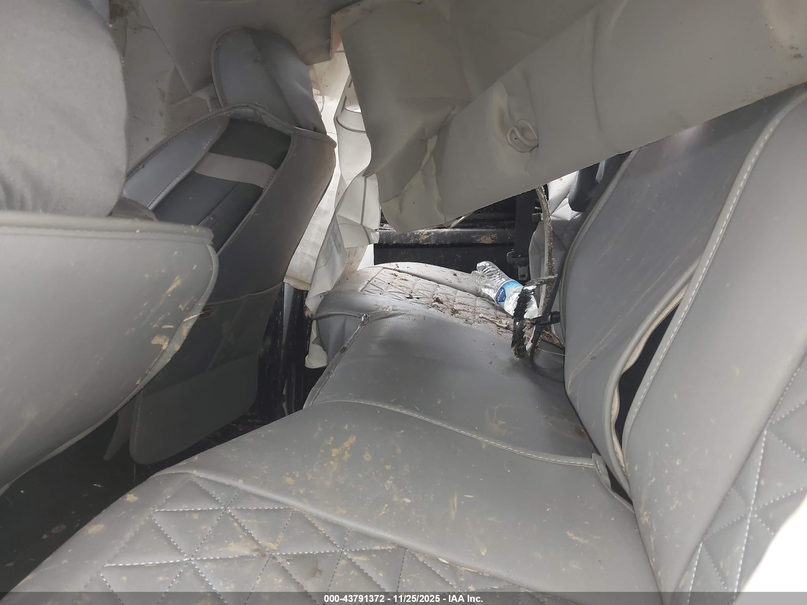 RAM 2500 image 8