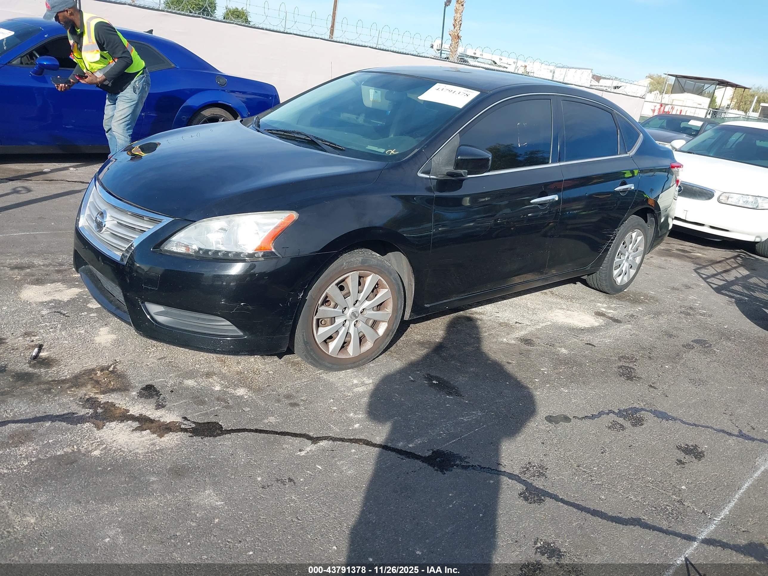 NISSAN SENTRA image 2