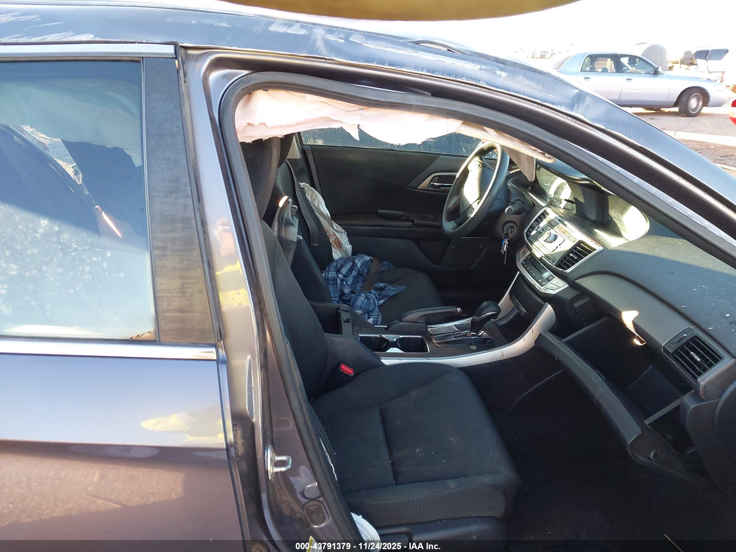 HONDA ACCORD image 5