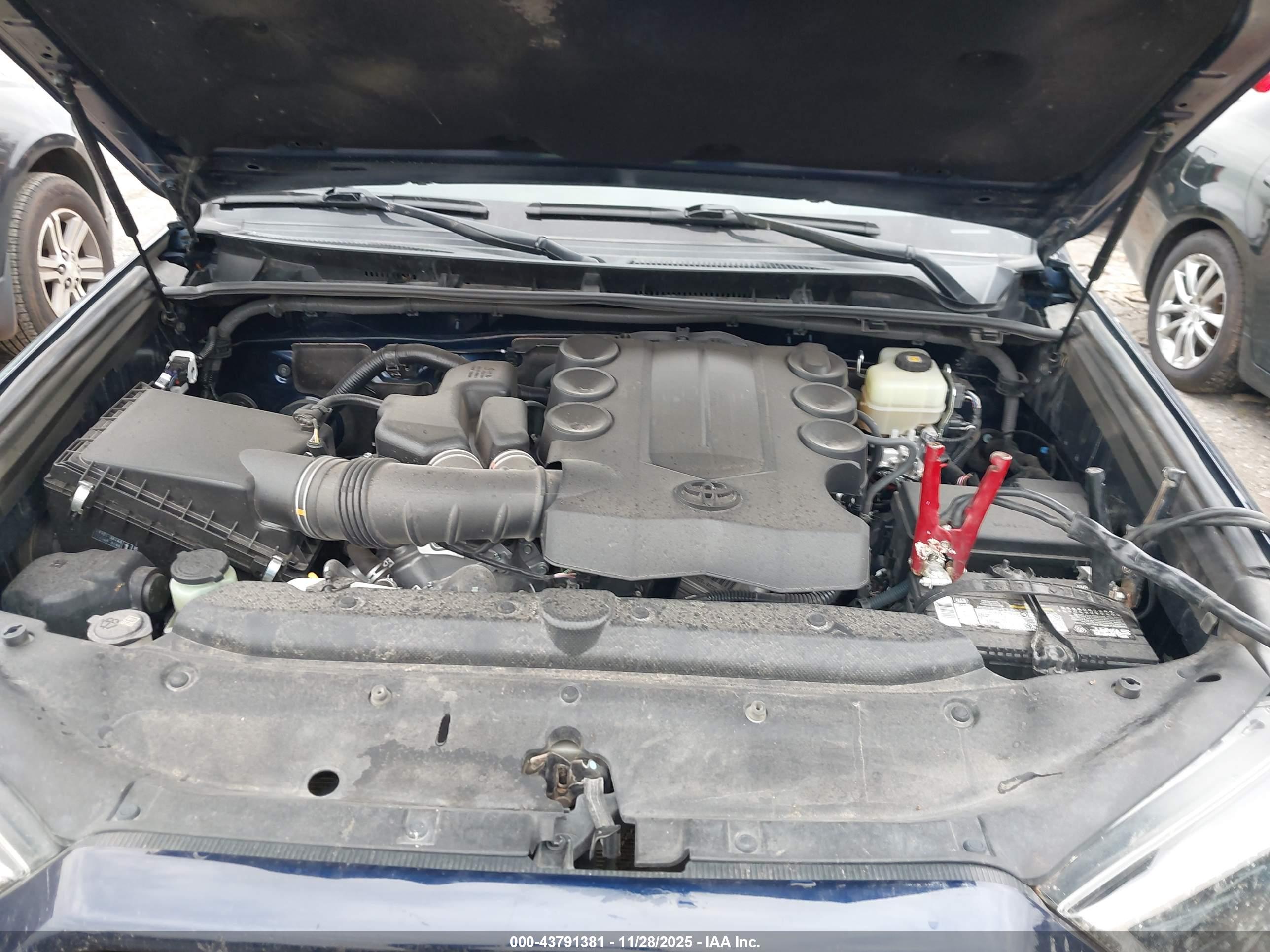 TOYOTA 4RUNNER image 10