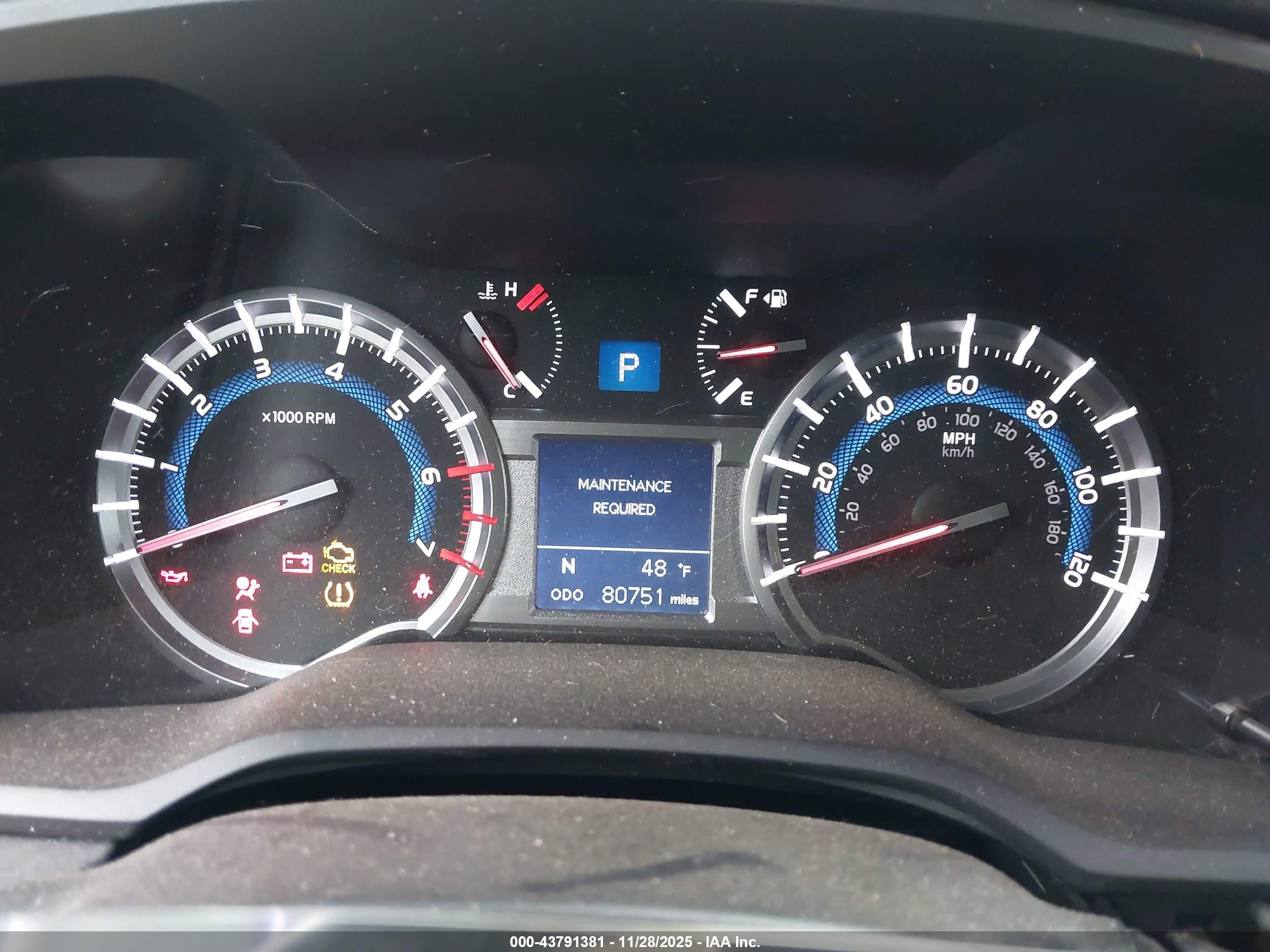 TOYOTA 4RUNNER image 7