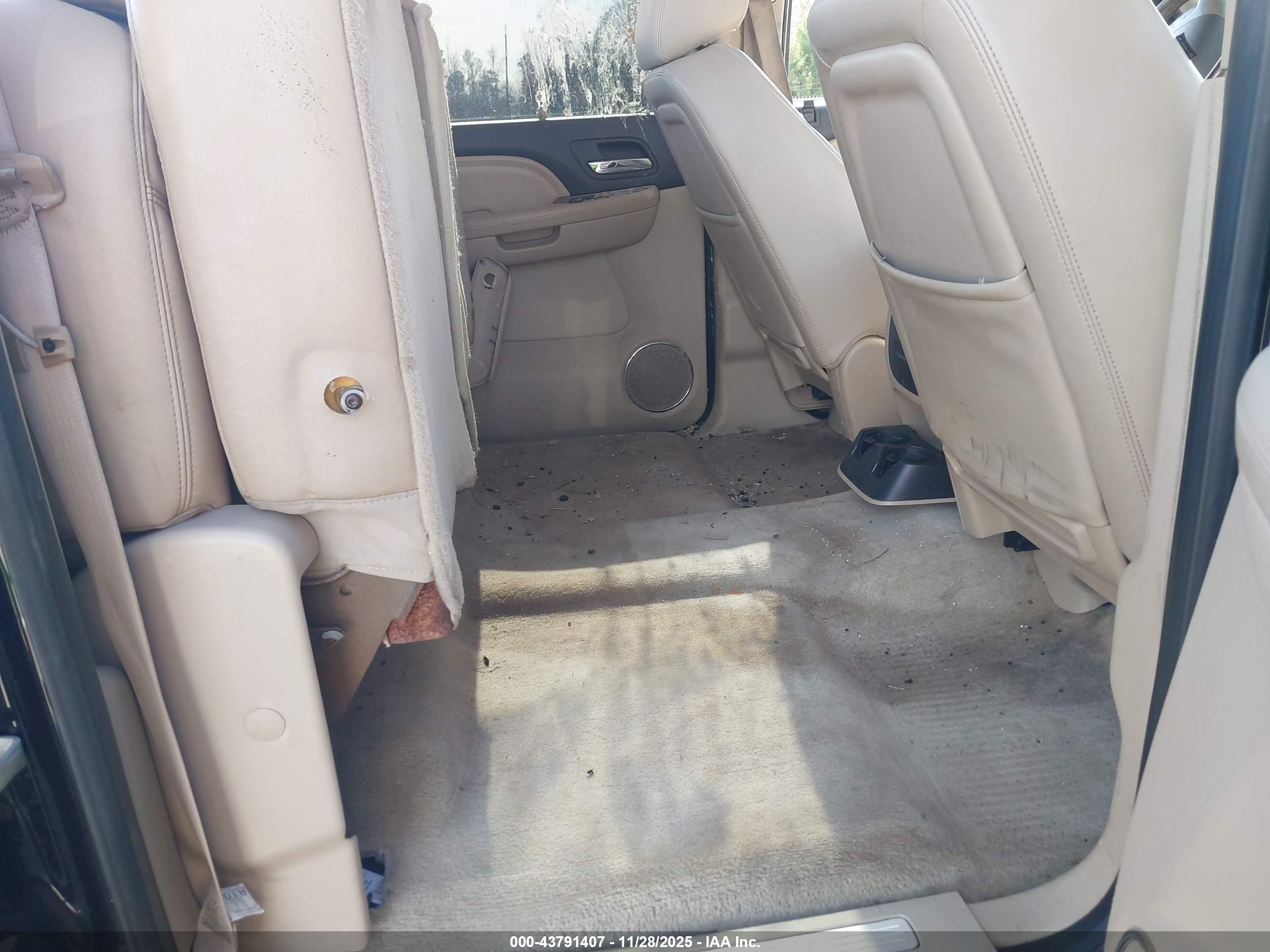 GMC SIERRA image 8