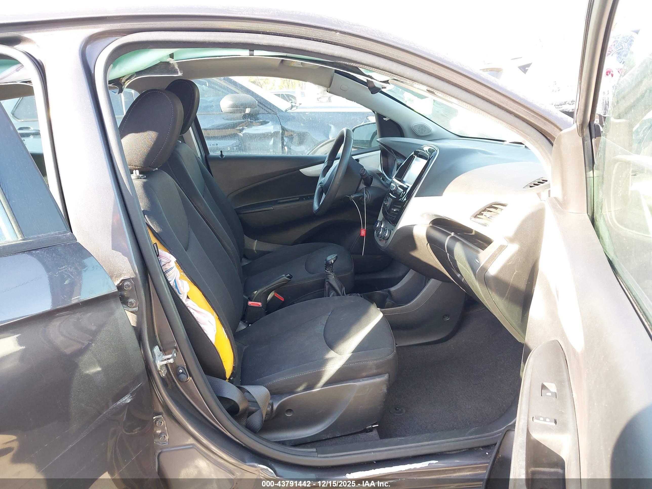CHEVROLET SPARK image 5