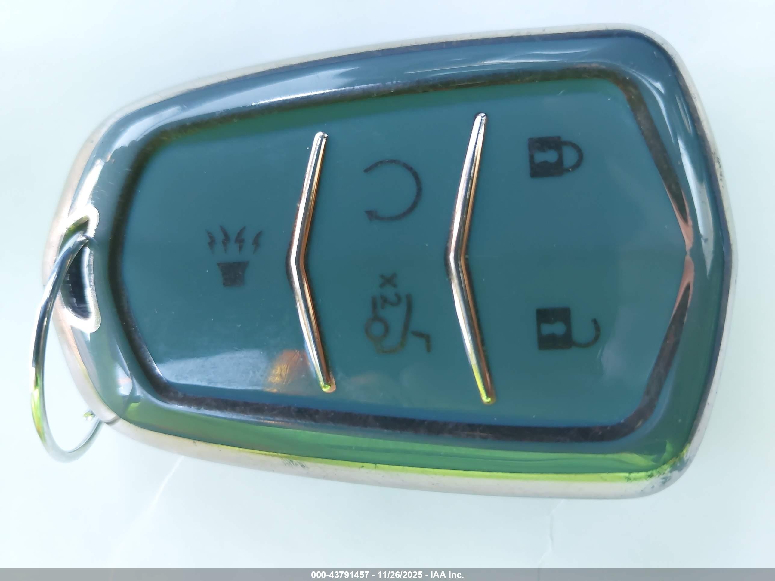 CADILLAC XT5 image 11