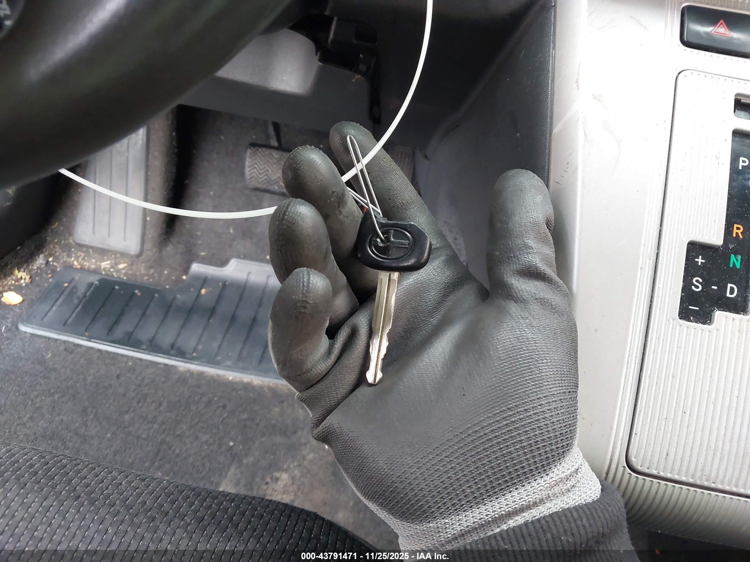 SCION XB image 11