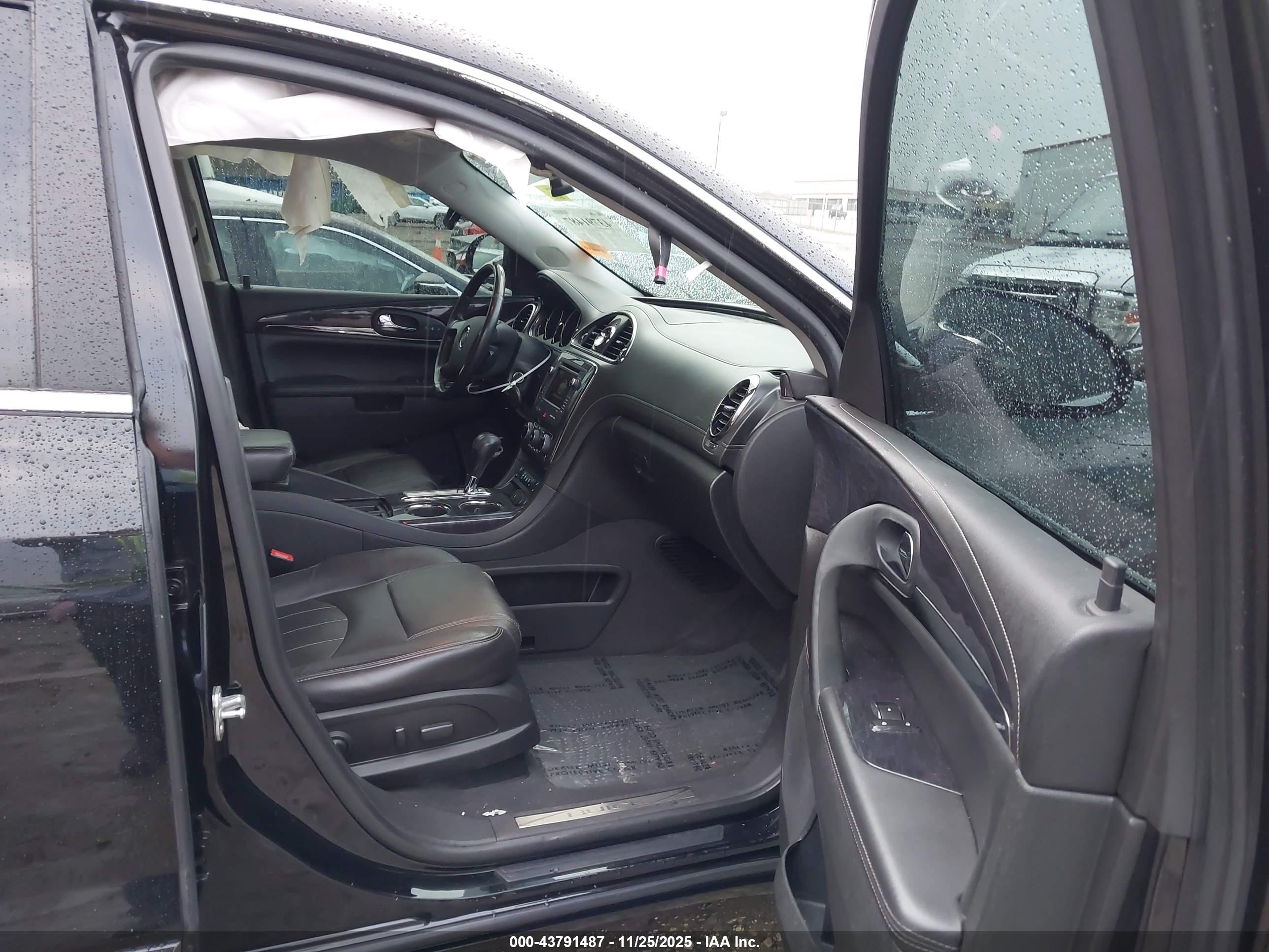 BUICK ENCLAVE image 5