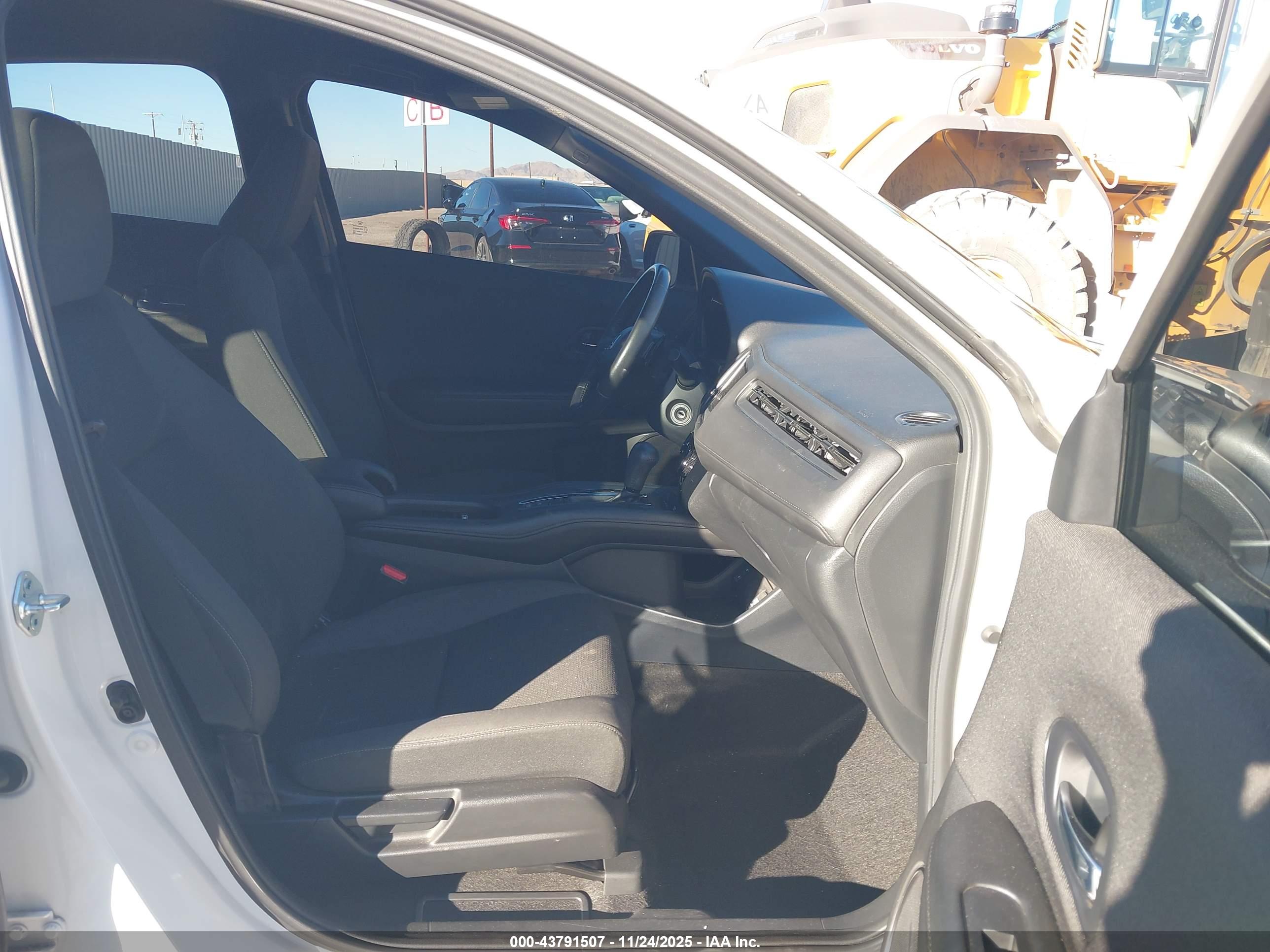 HONDA HR-V image 5