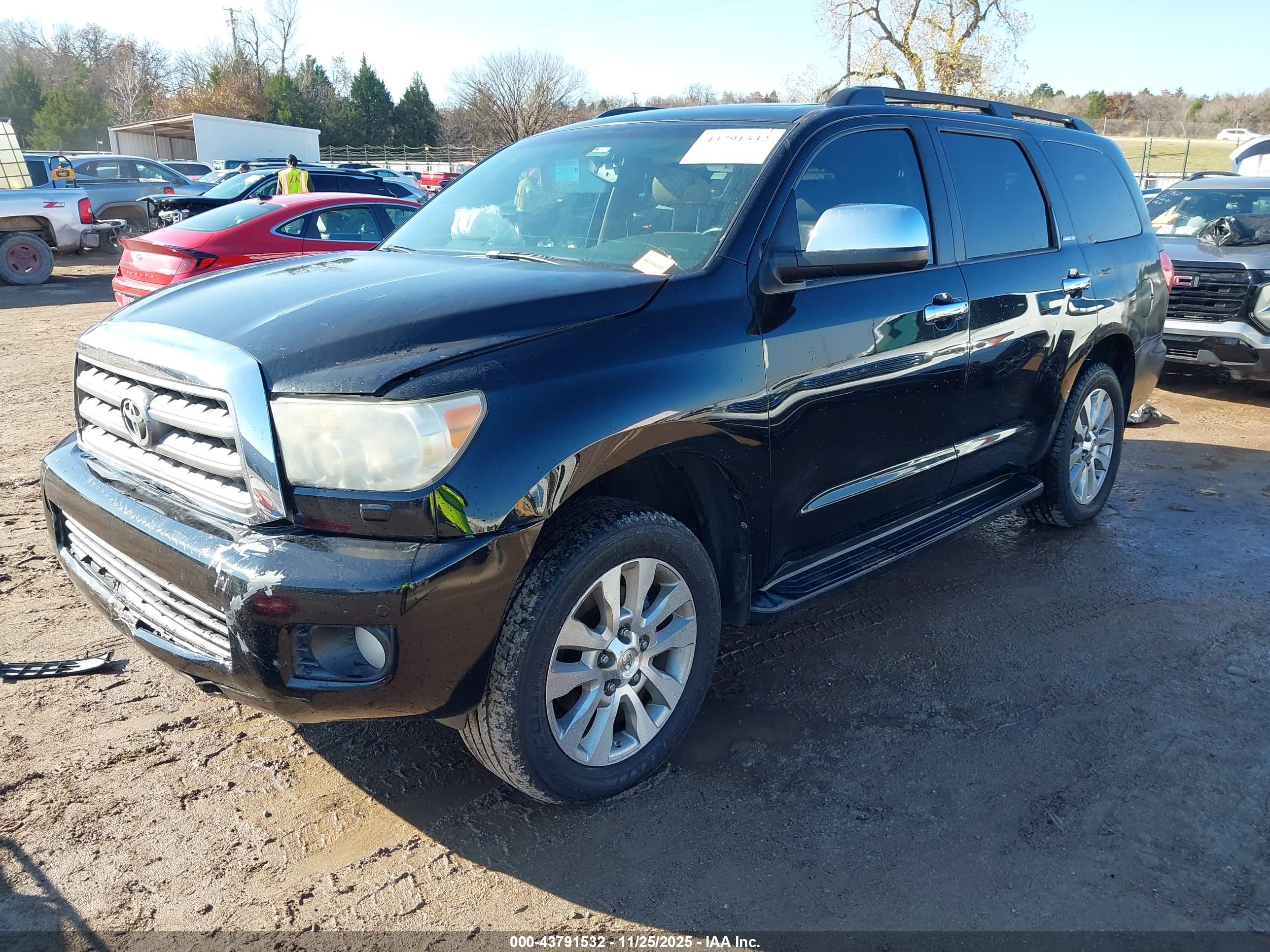 TOYOTA SEQUOIA image 2