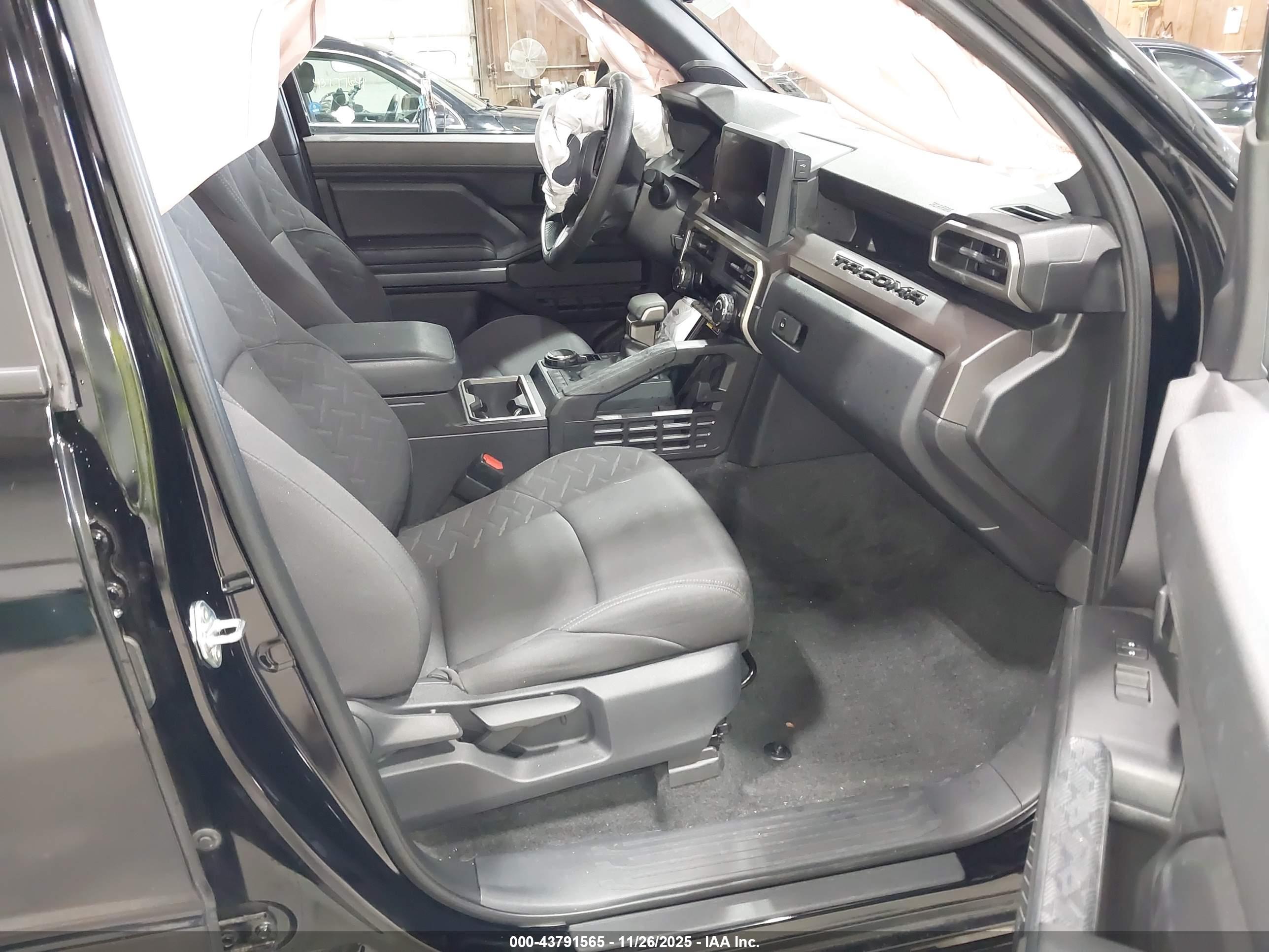 TOYOTA TACOMA image 5