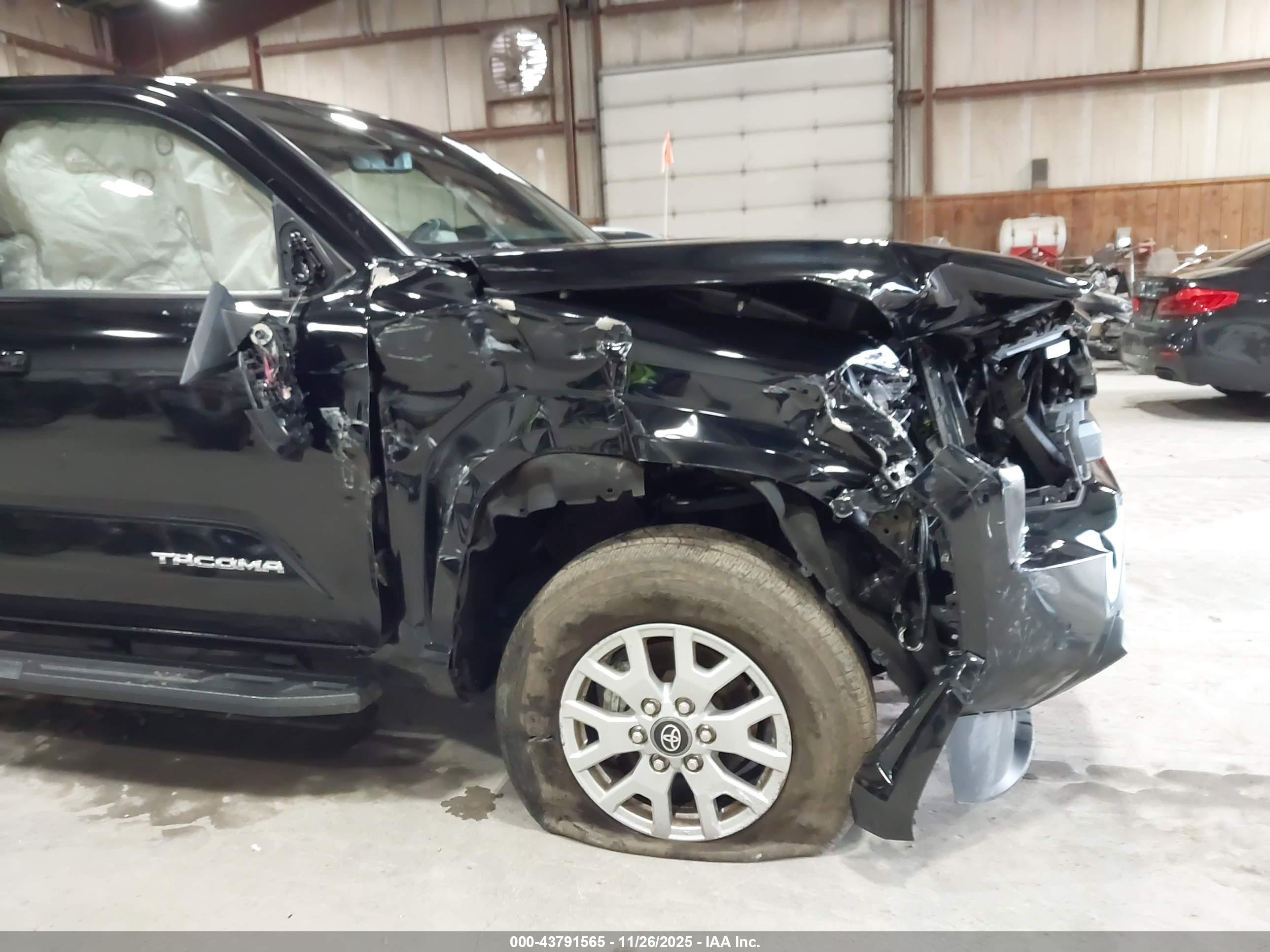TOYOTA TACOMA image 6