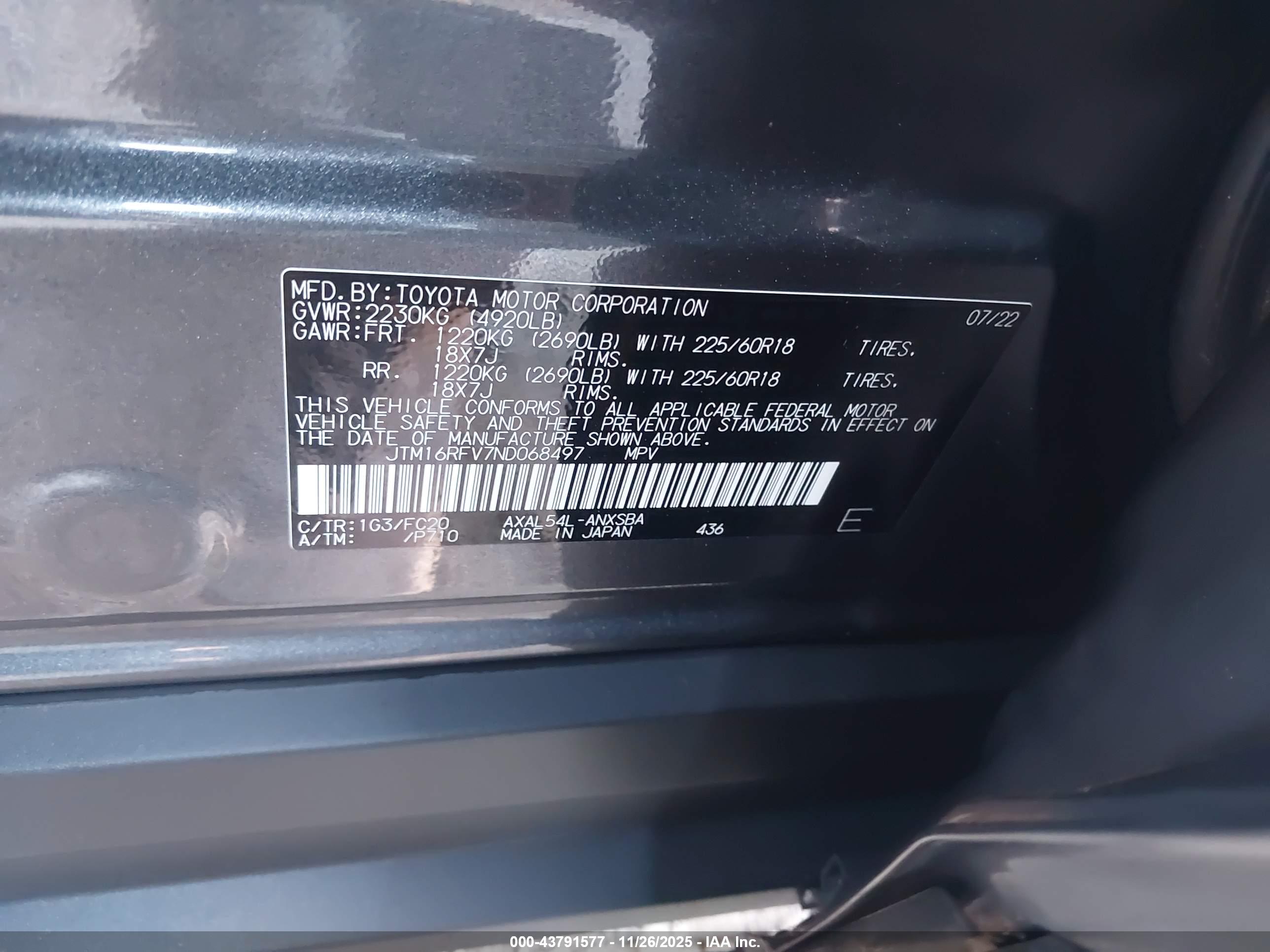 TOYOTA RAV4 image 9