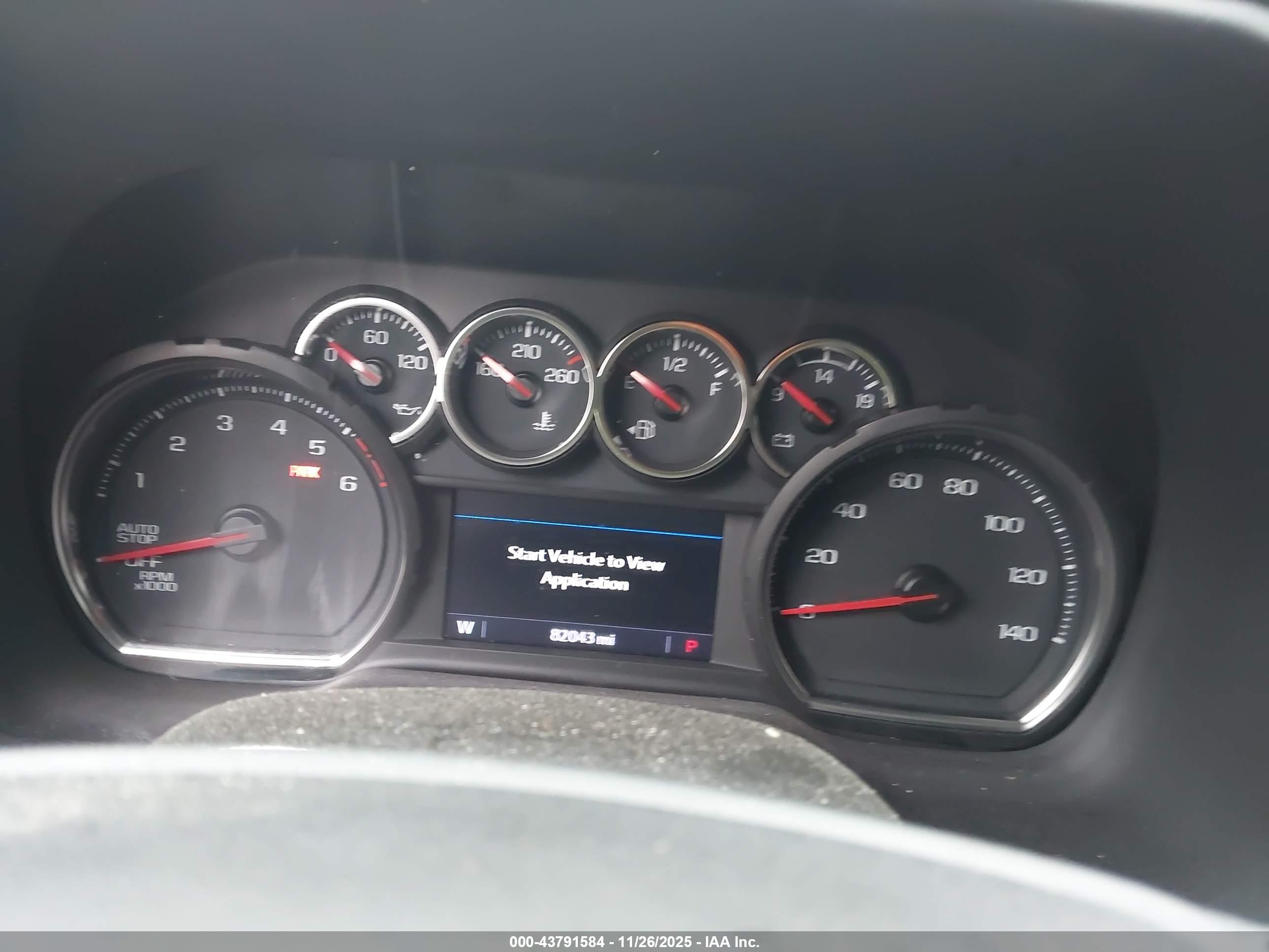 CHEVROLET TAHOE image 7