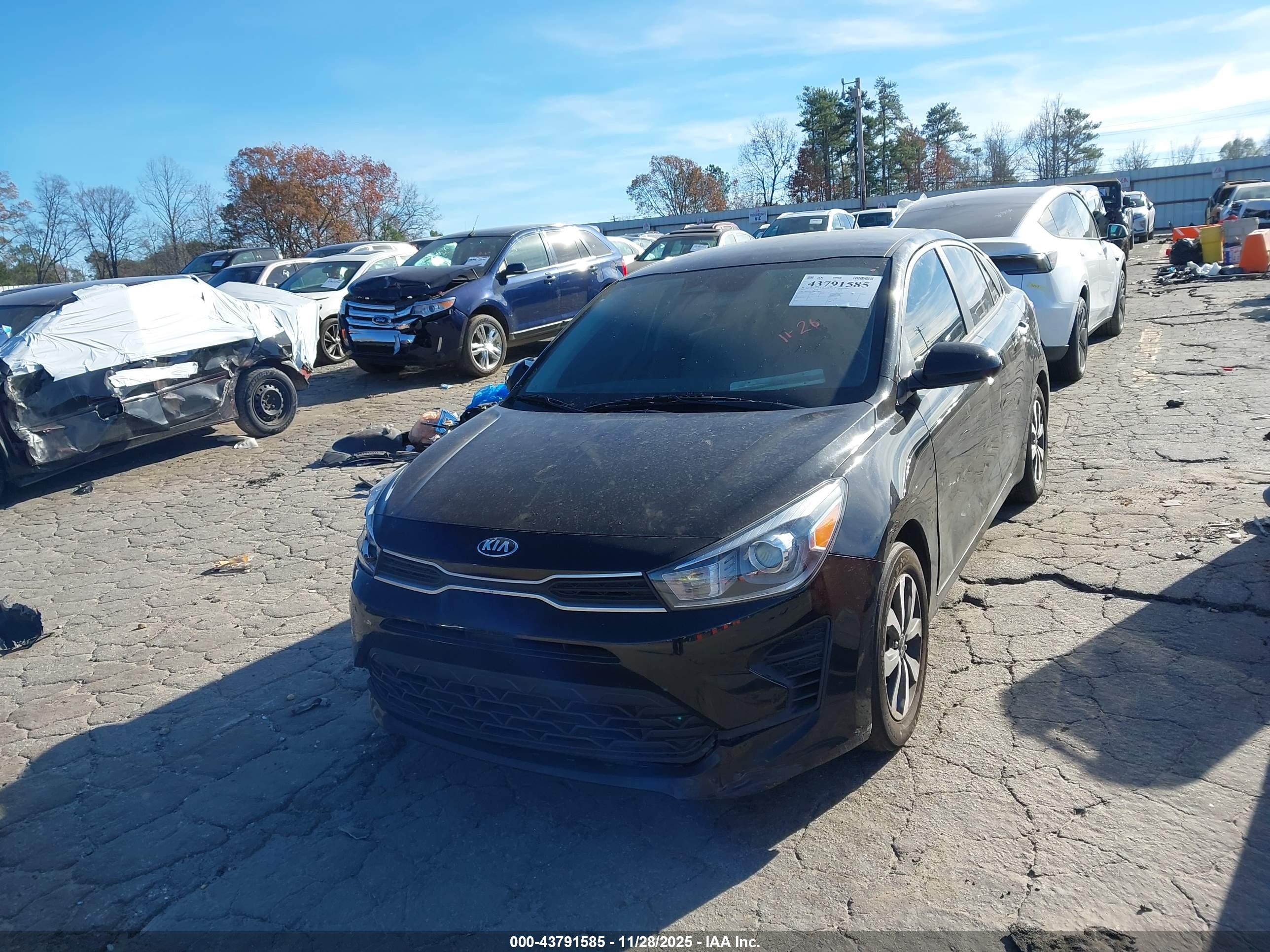 KIA RIO image 2
