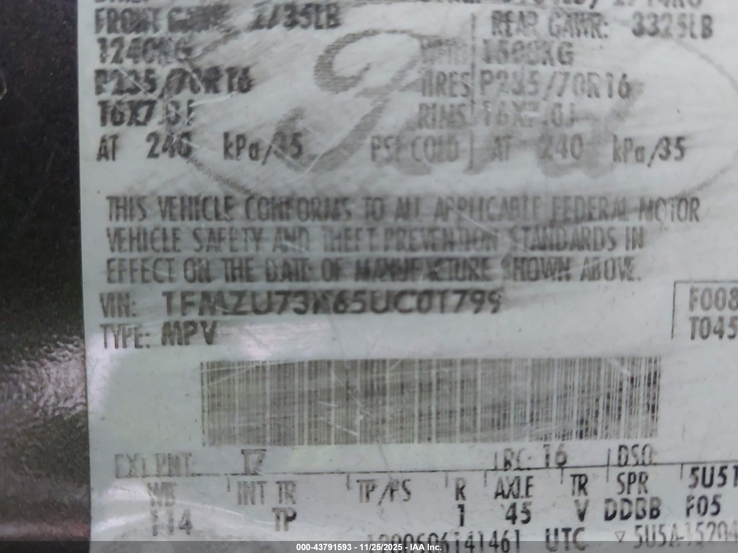 FORD EXPLORER image 9