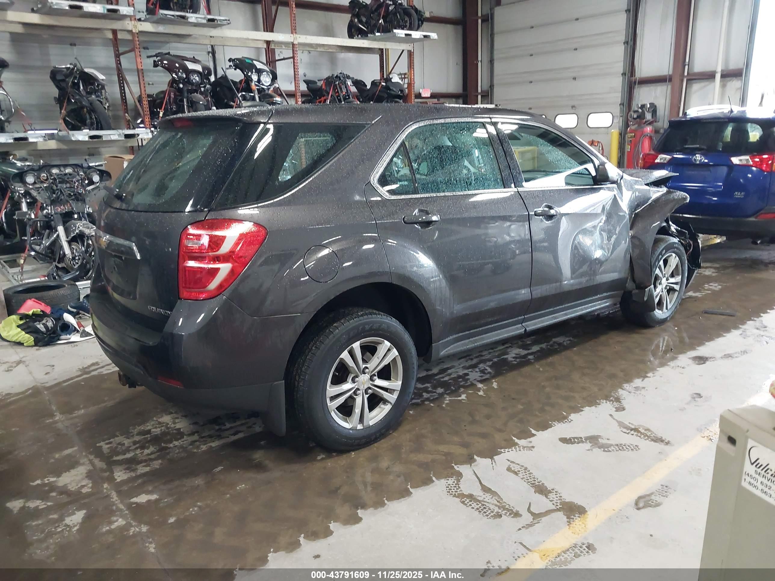 CHEVROLET EQUINOX image 4