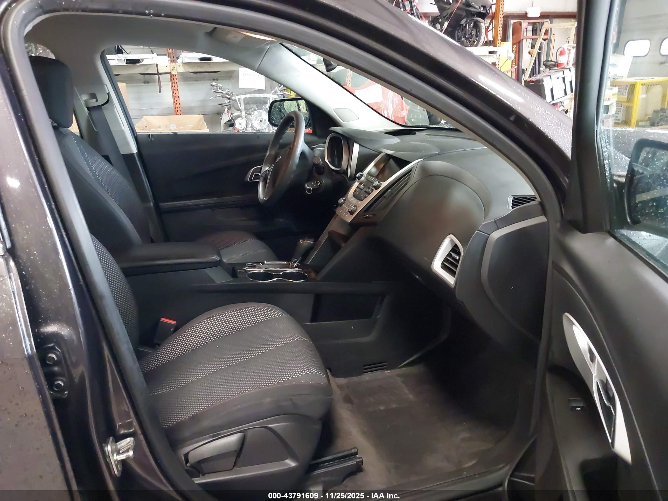 CHEVROLET EQUINOX image 5