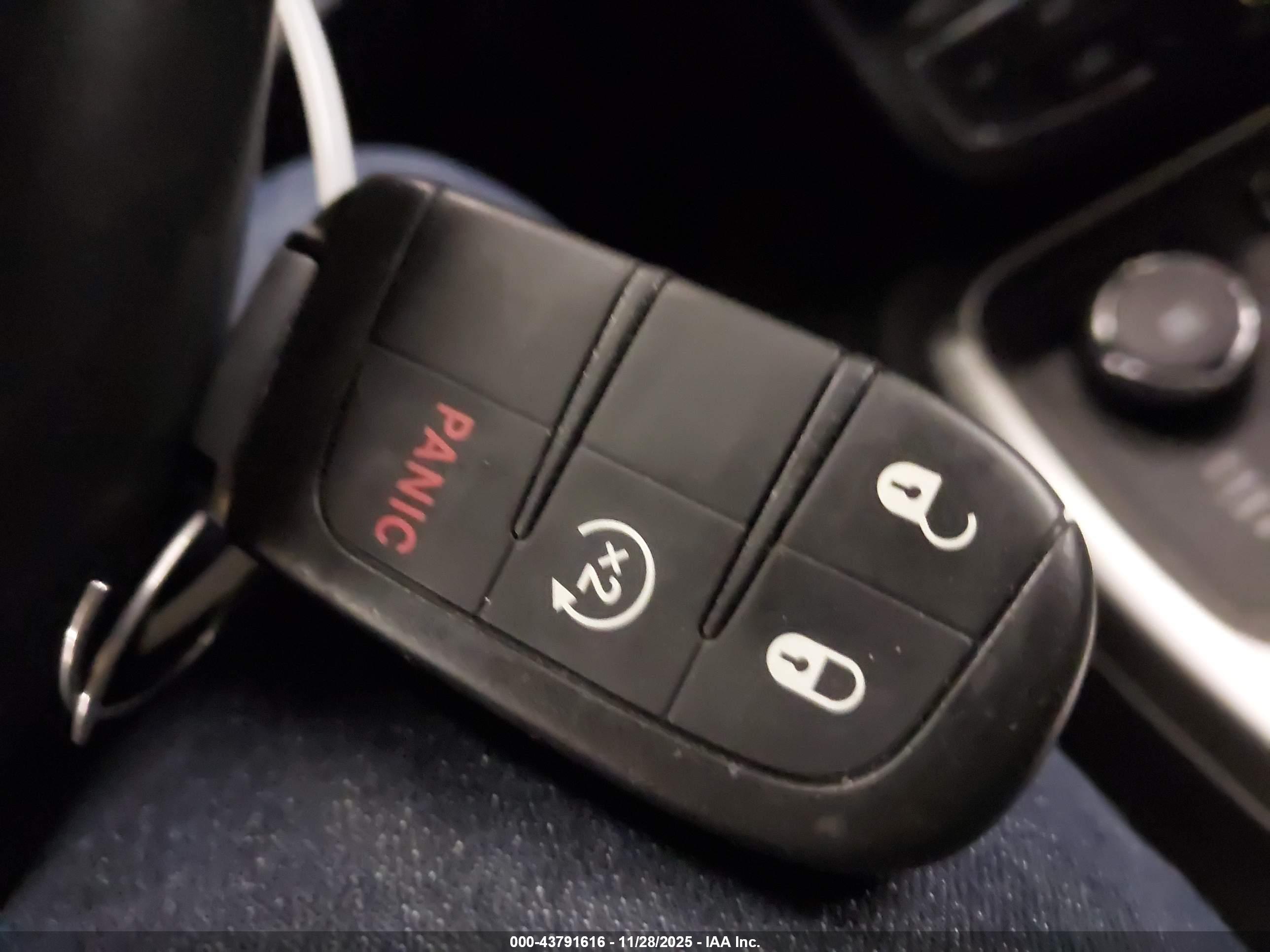 JEEP COMPASS image 11