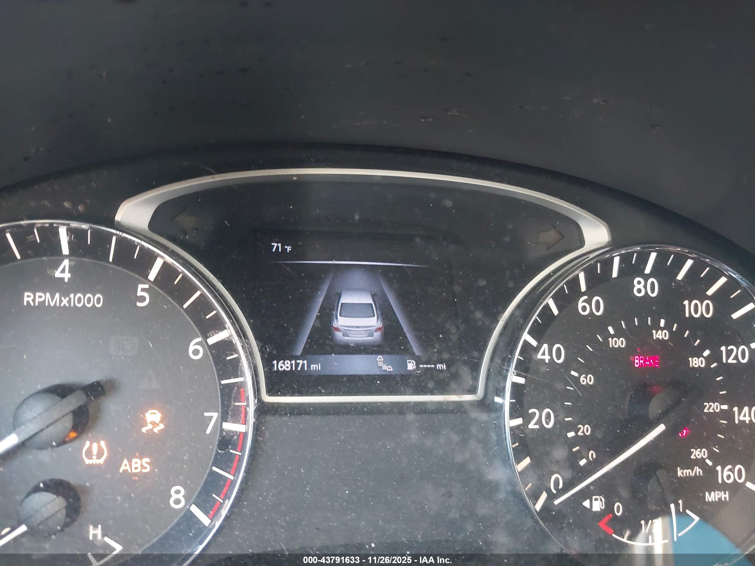 NISSAN ALTIMA image 7
