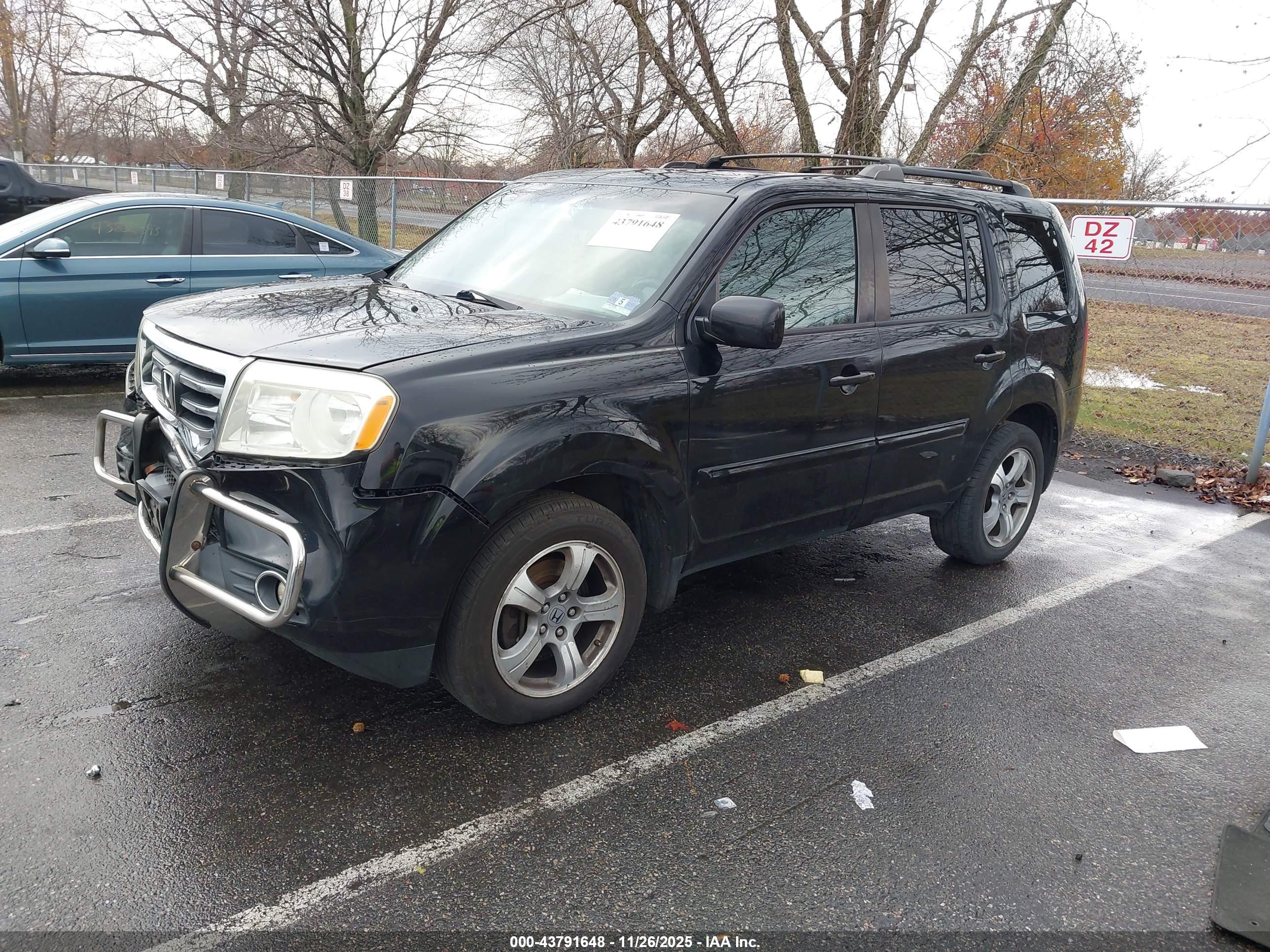 HONDA PILOT image 2