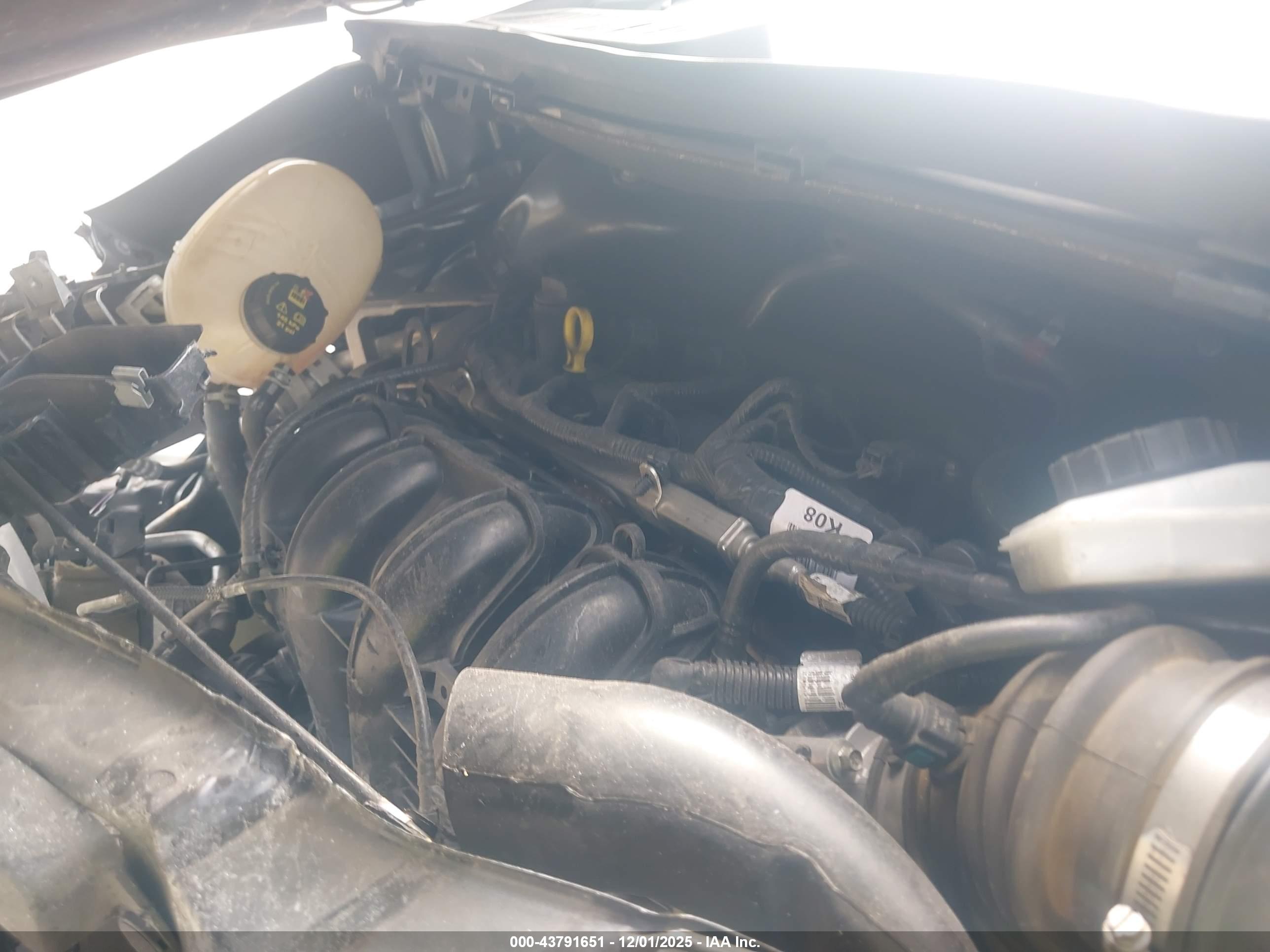 FORD ESCAPE image 10