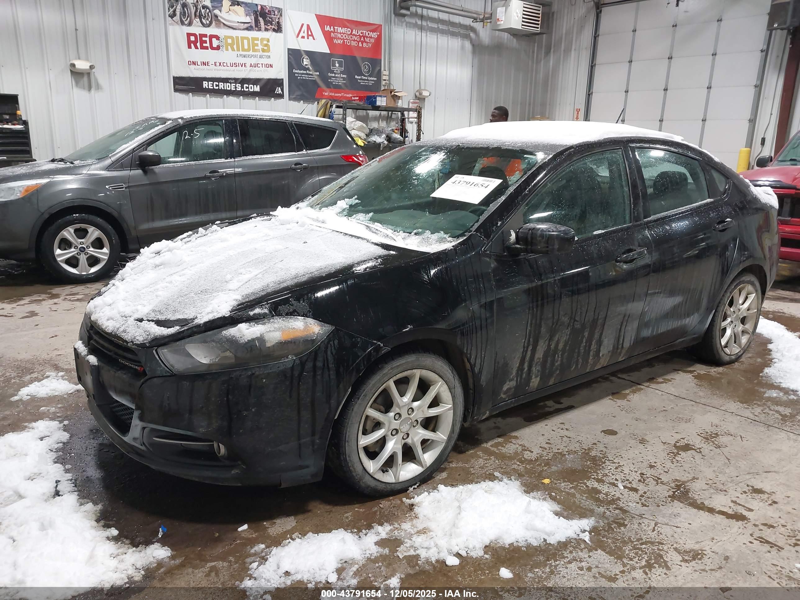 DODGE DART image 2