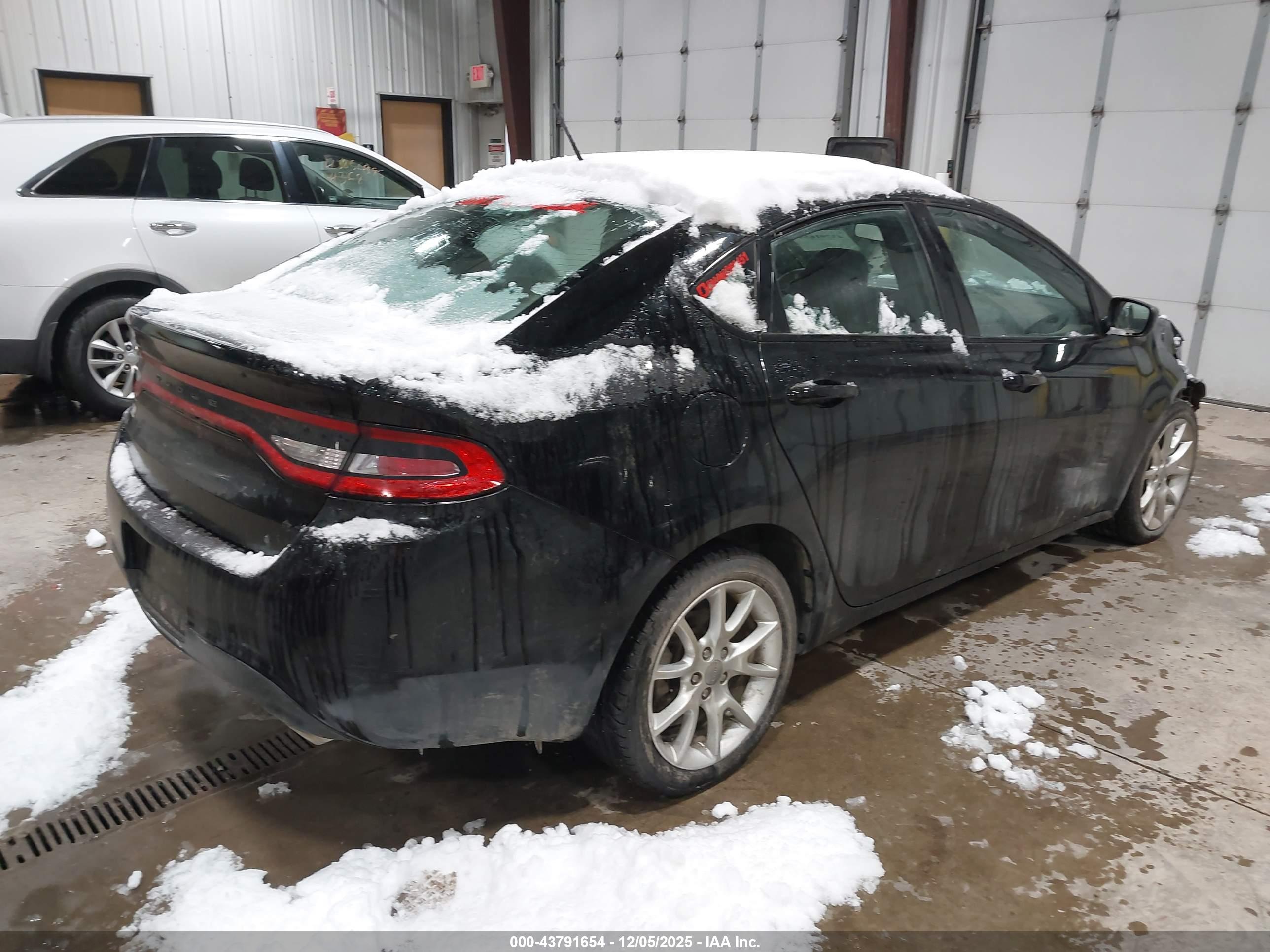 DODGE DART image 4