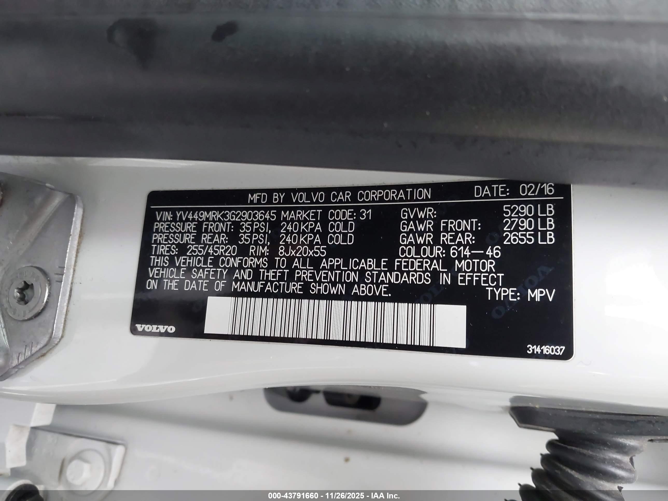 VOLVO XC60 image 9