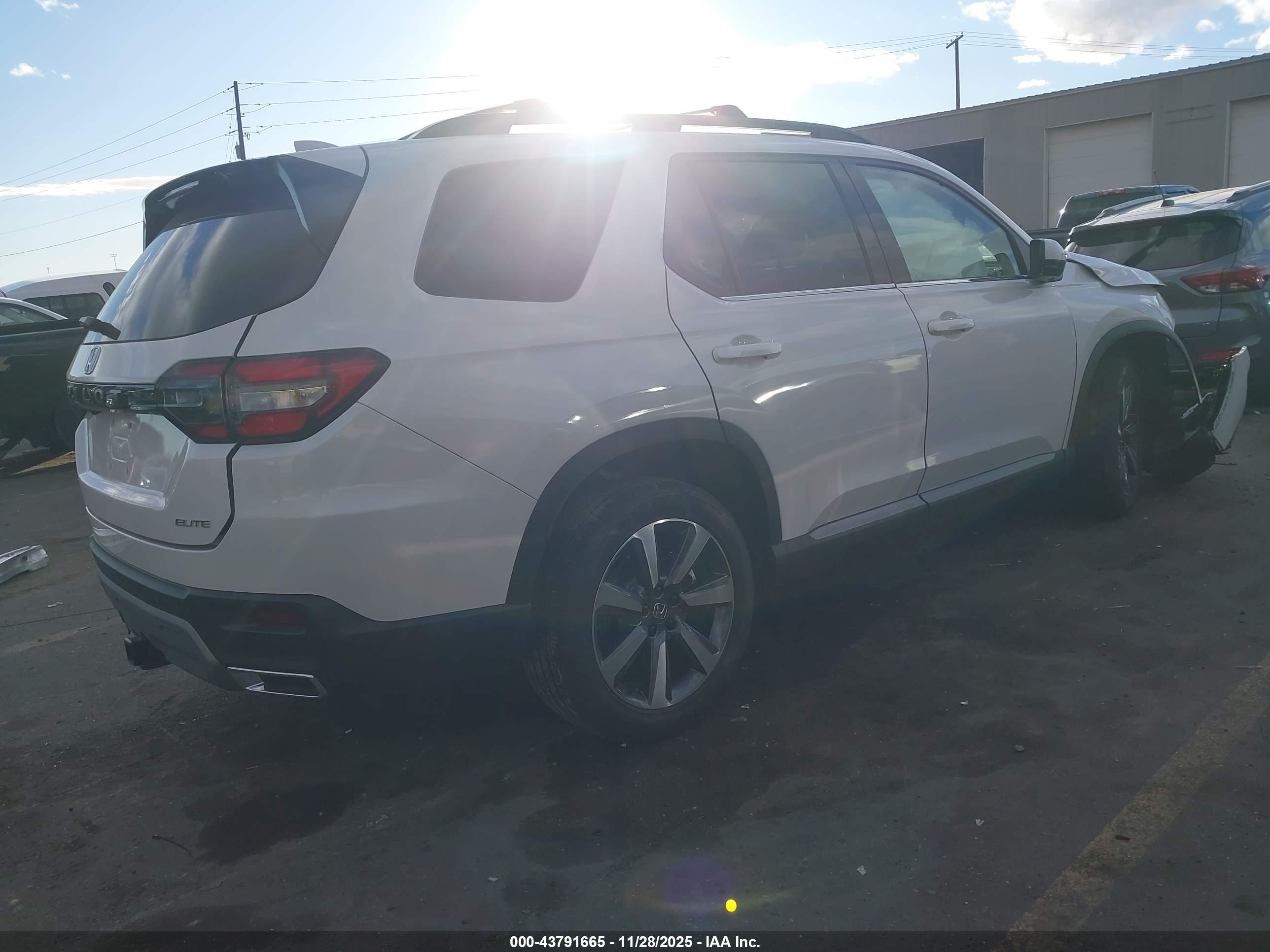 HONDA PILOT image 4