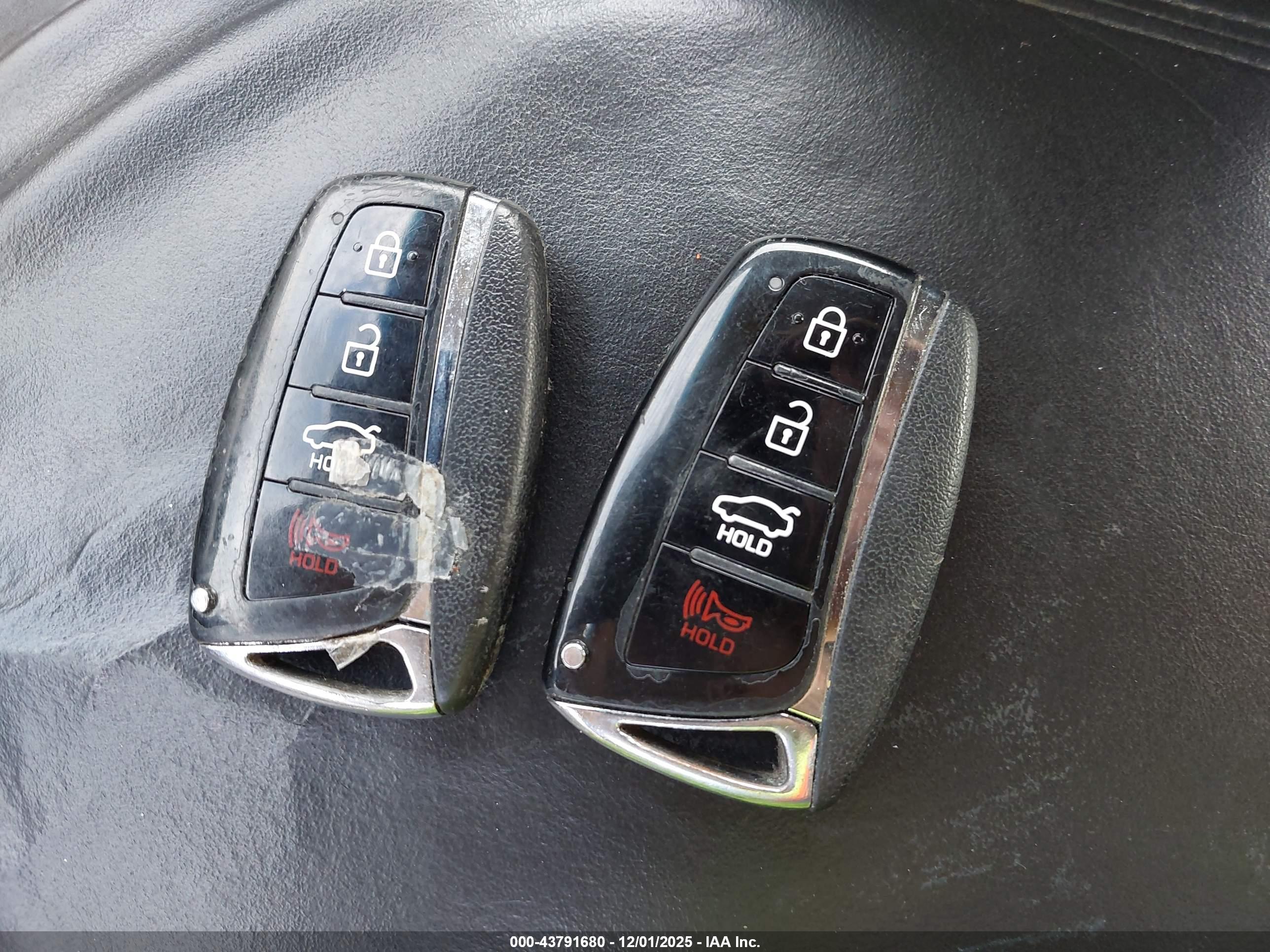 HYUNDAI AZERA image 11