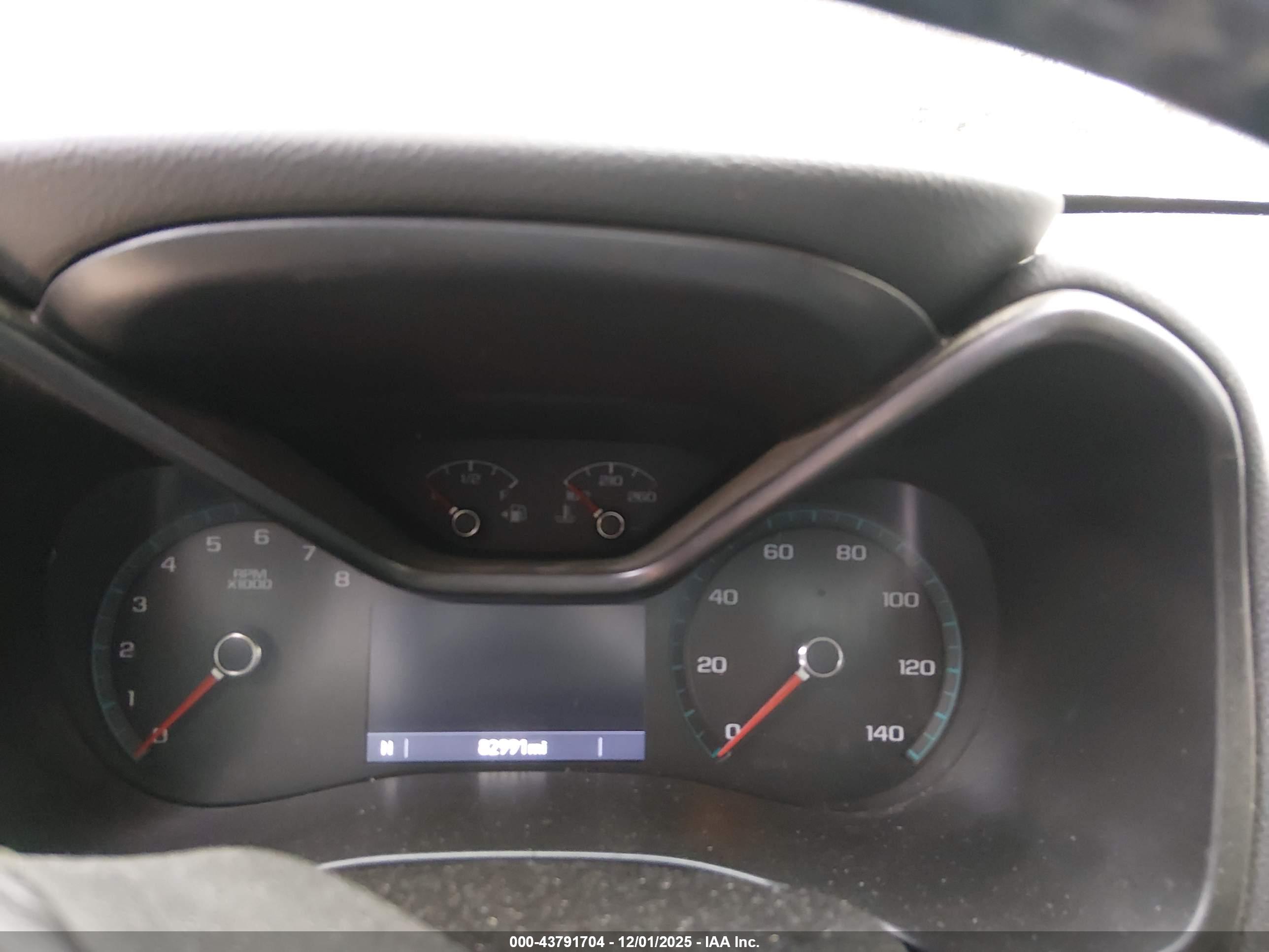 CHEVROLET COLORADO image 7