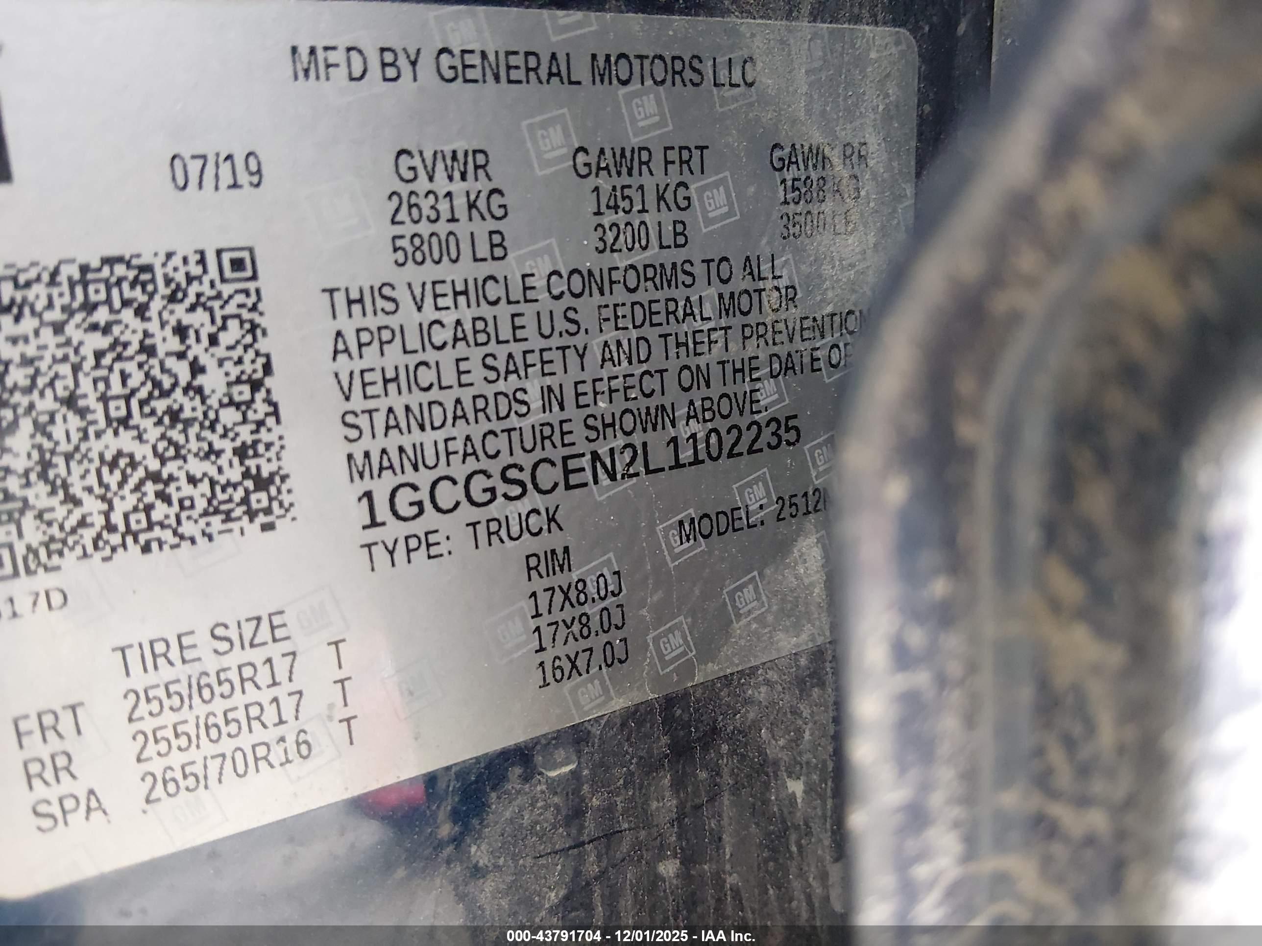 CHEVROLET COLORADO image 9