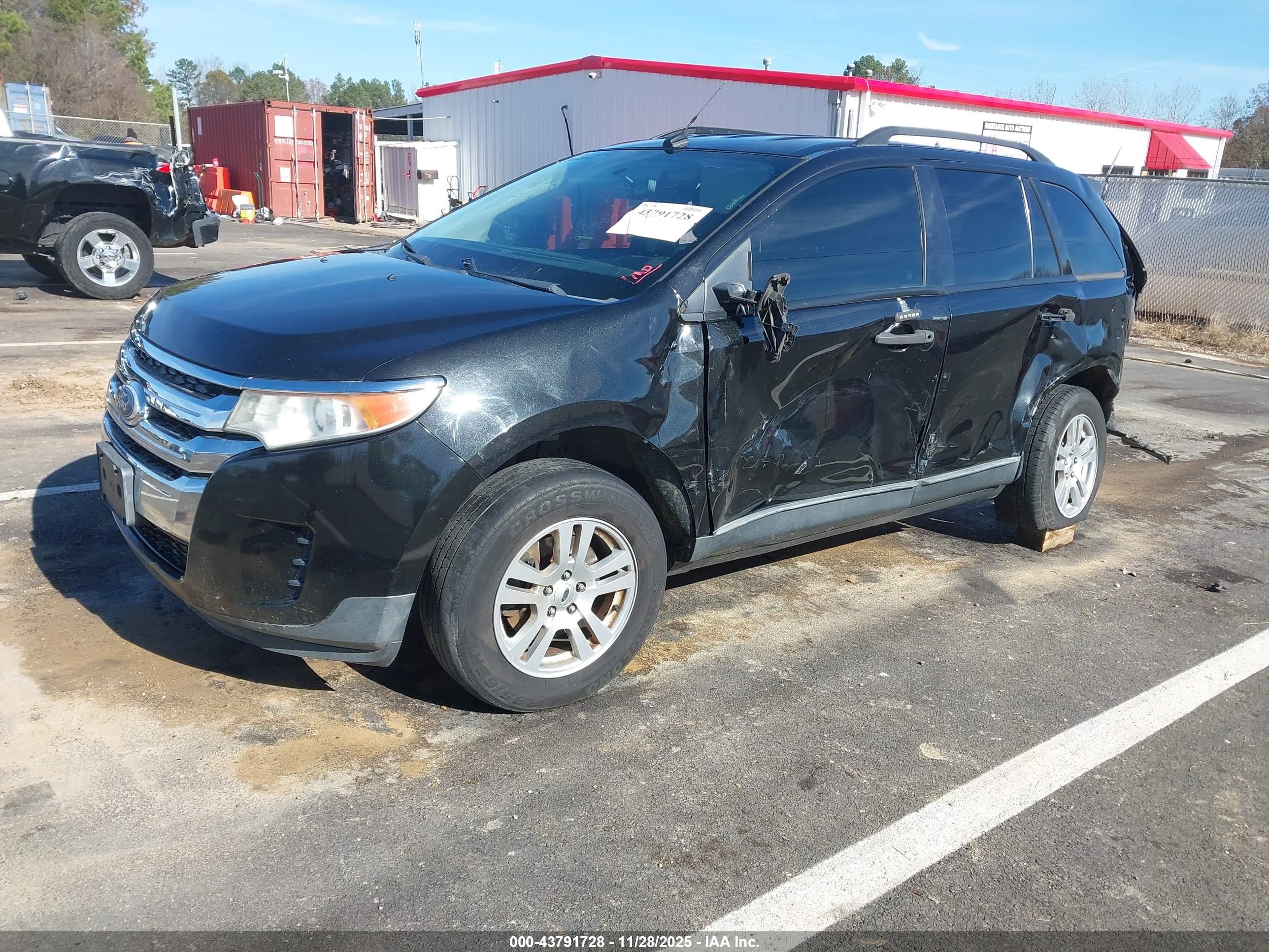 FORD EDGE image 2