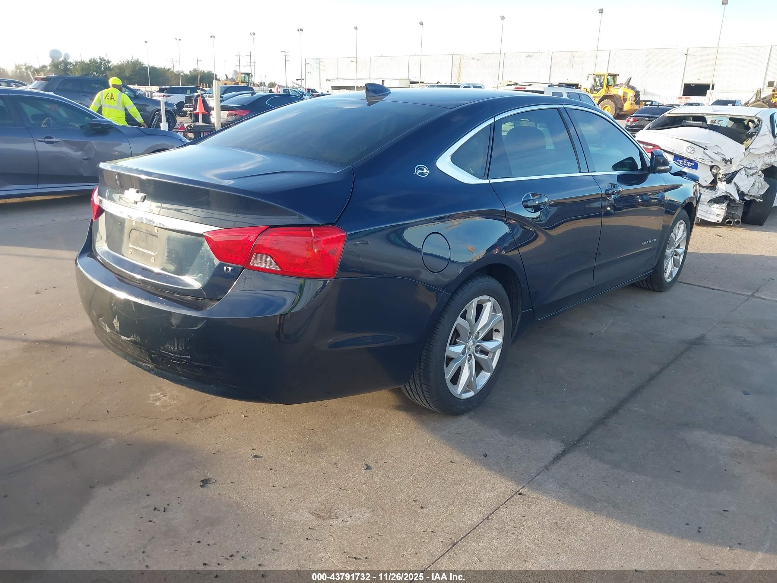 CHEVROLET IMPALA image 4