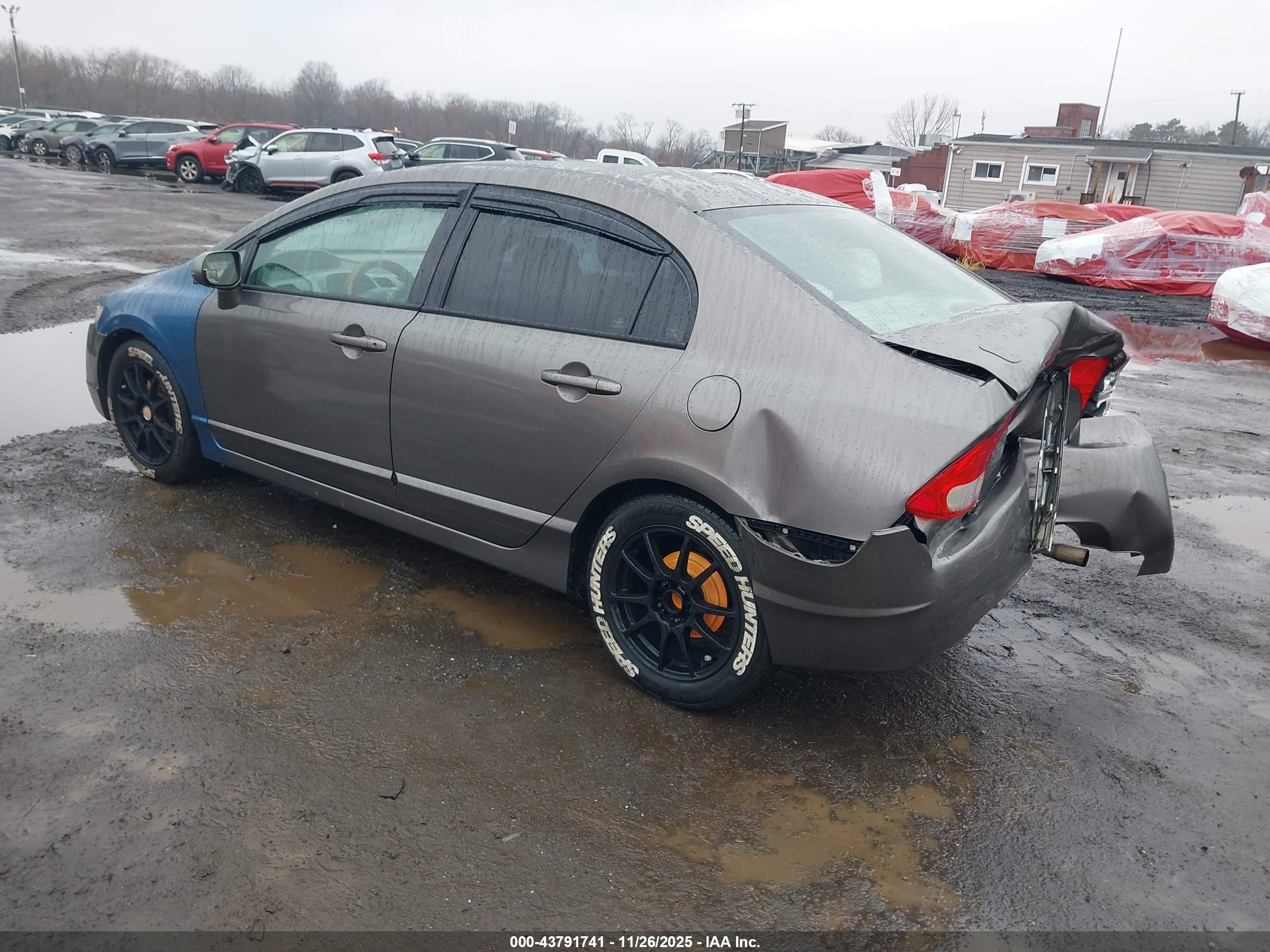 HONDA CIVIC image 3
