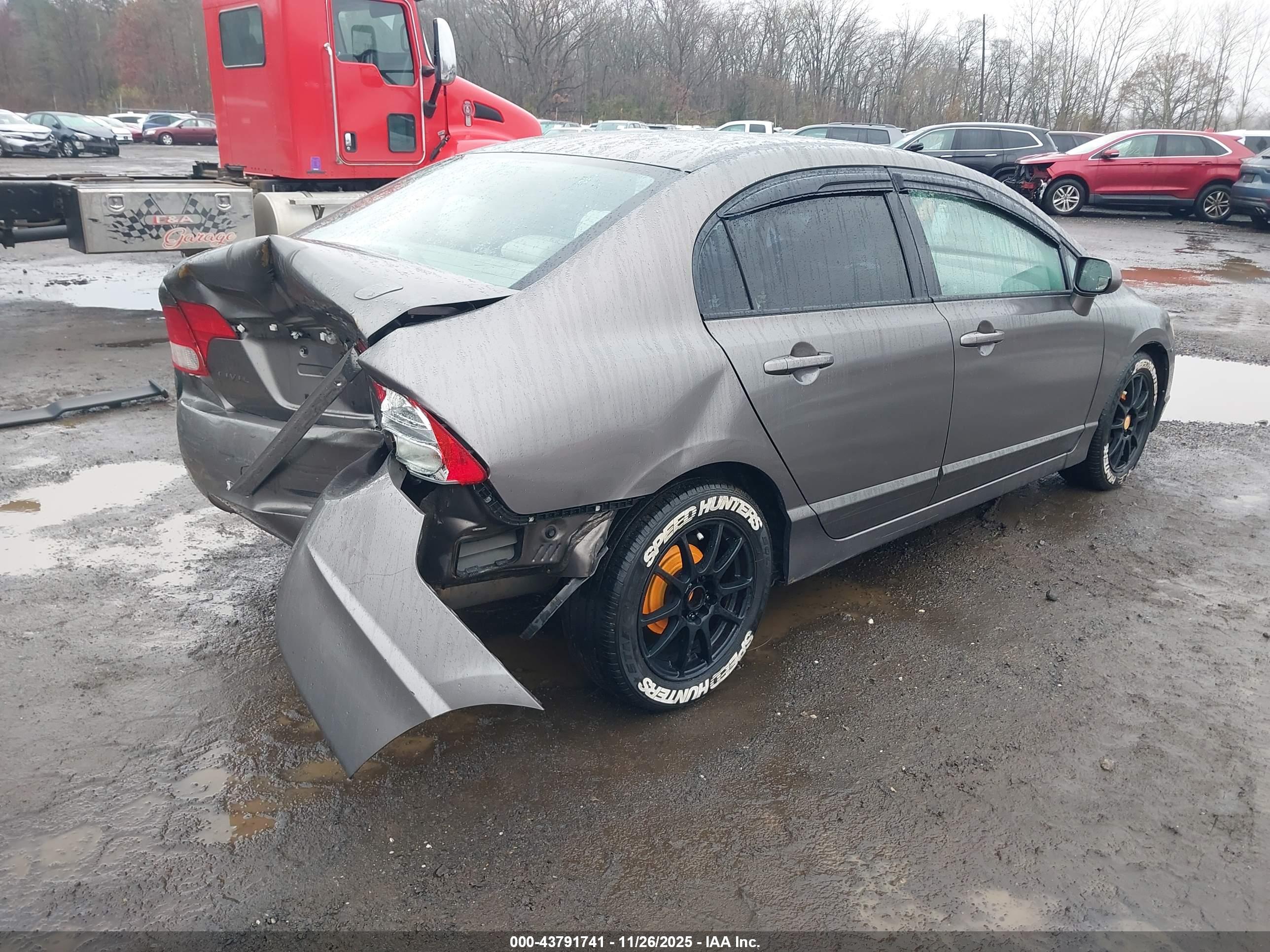 HONDA CIVIC image 4
