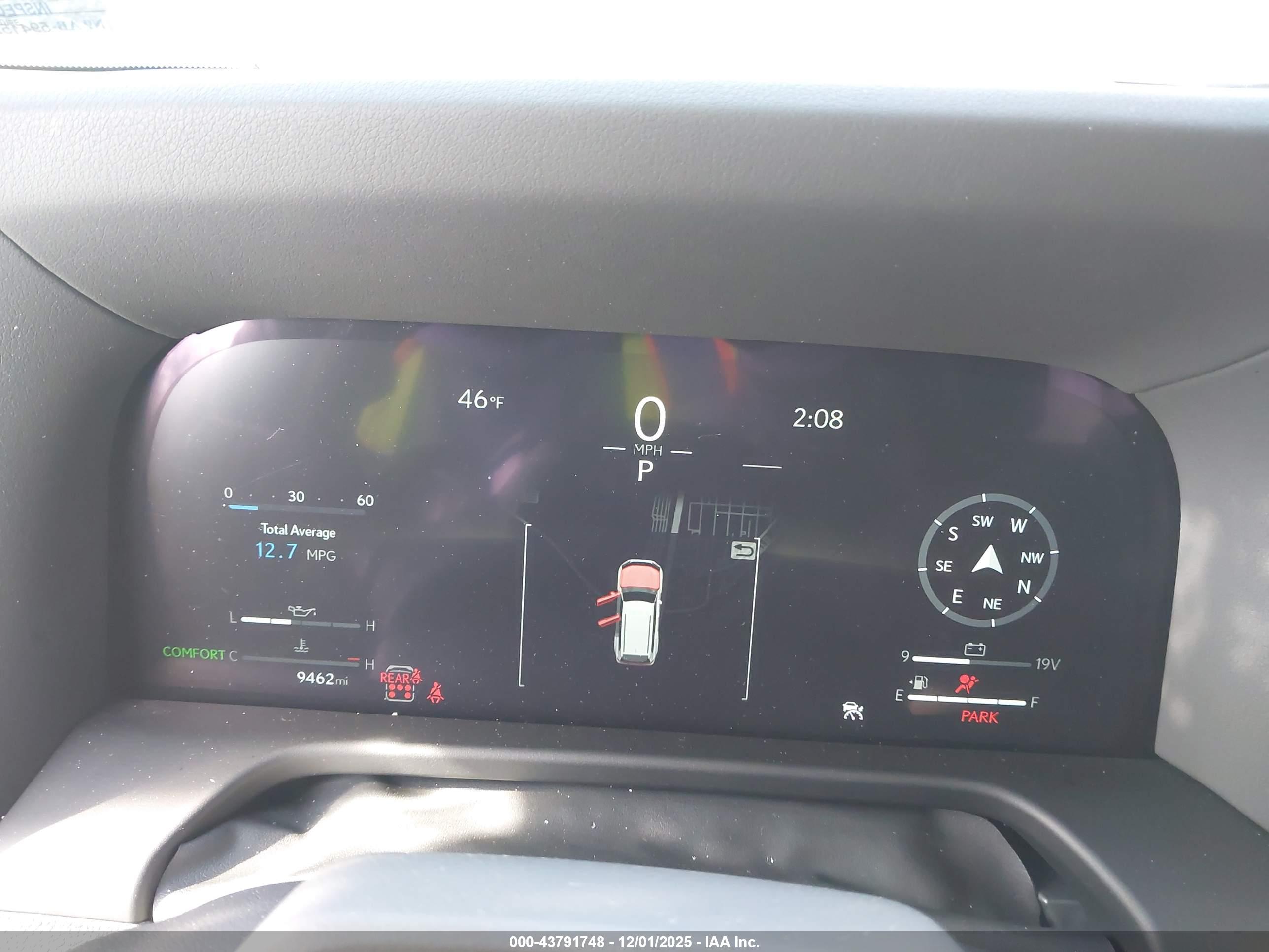 LEXUS GX image 7
