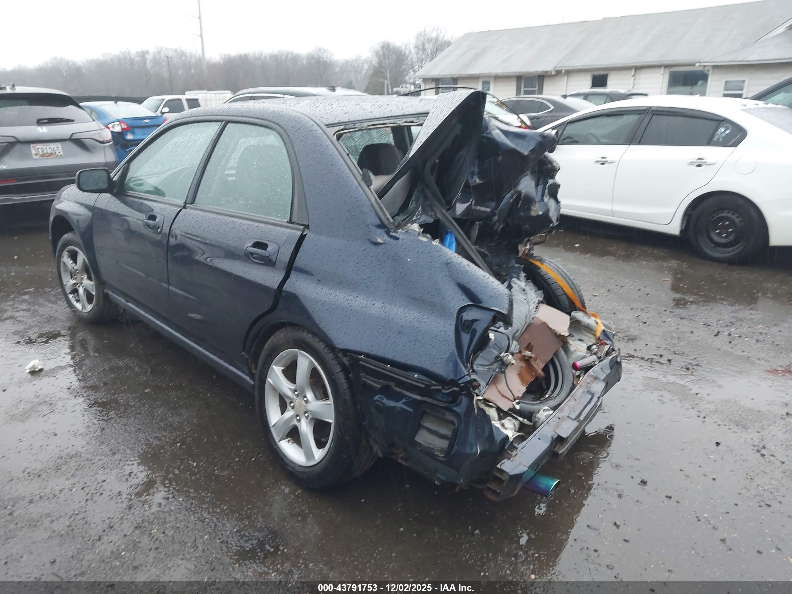 SUBARU IMPREZA image 3