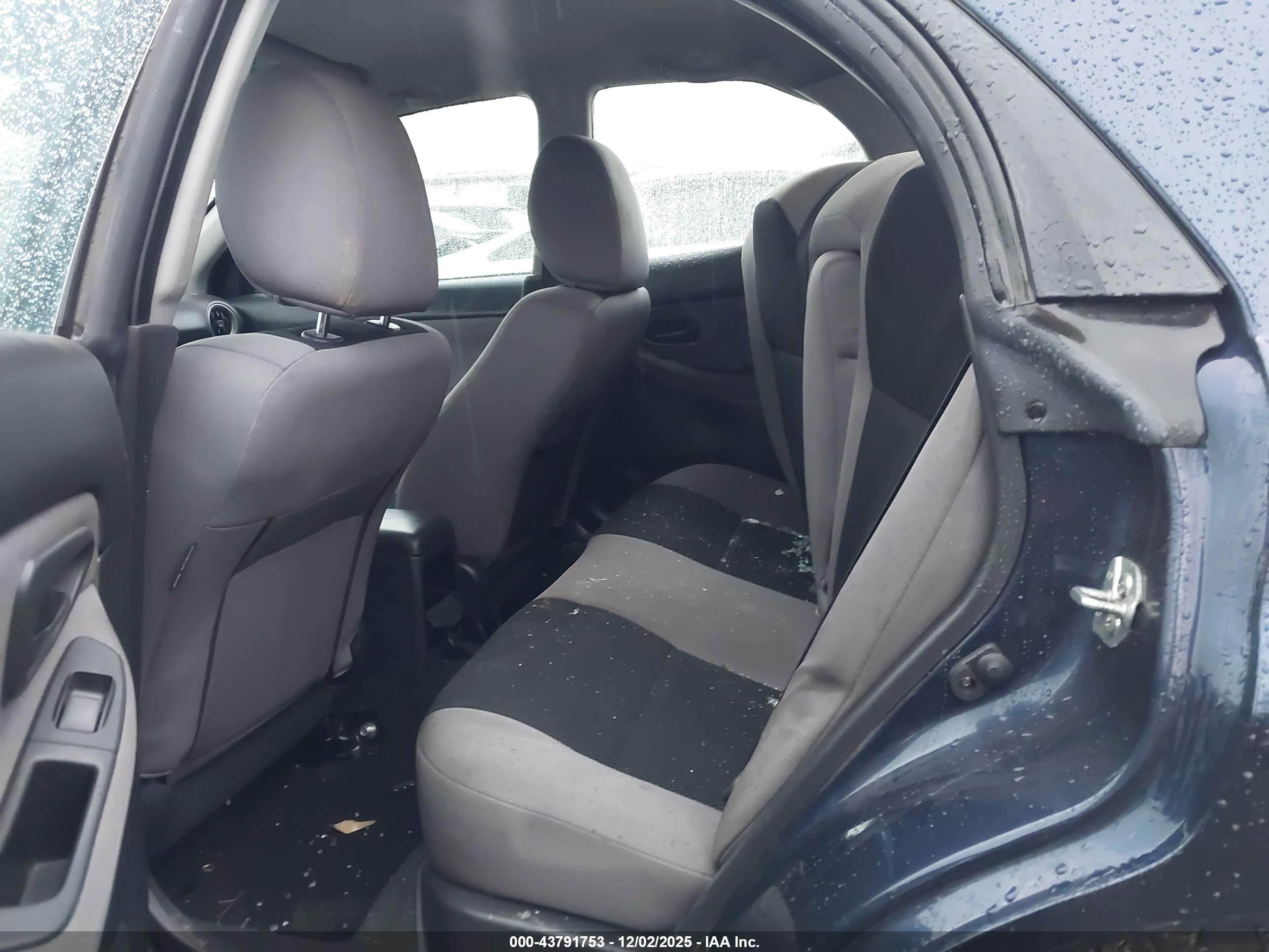 SUBARU IMPREZA image 8