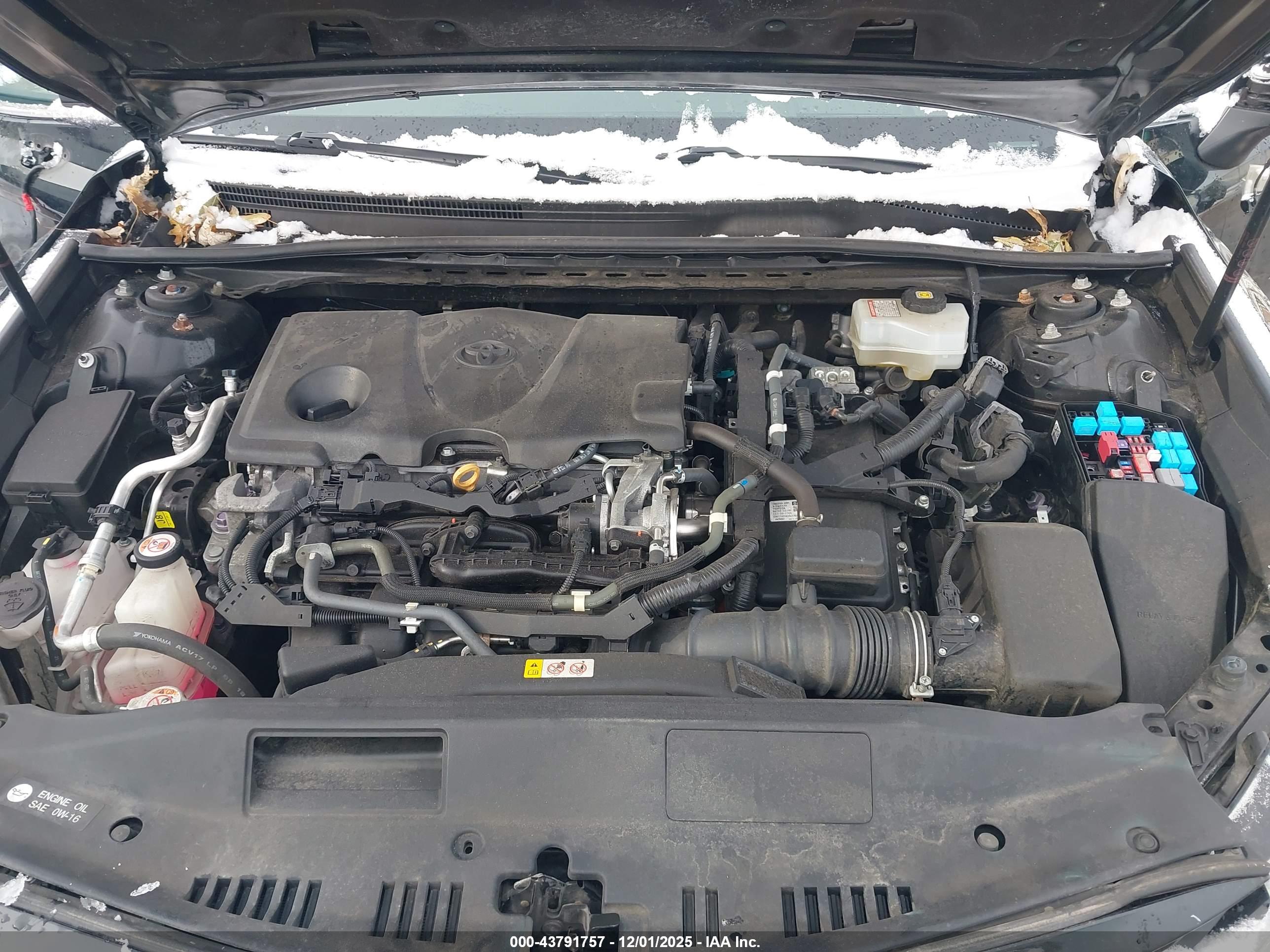 TOYOTA CAMRY image 10